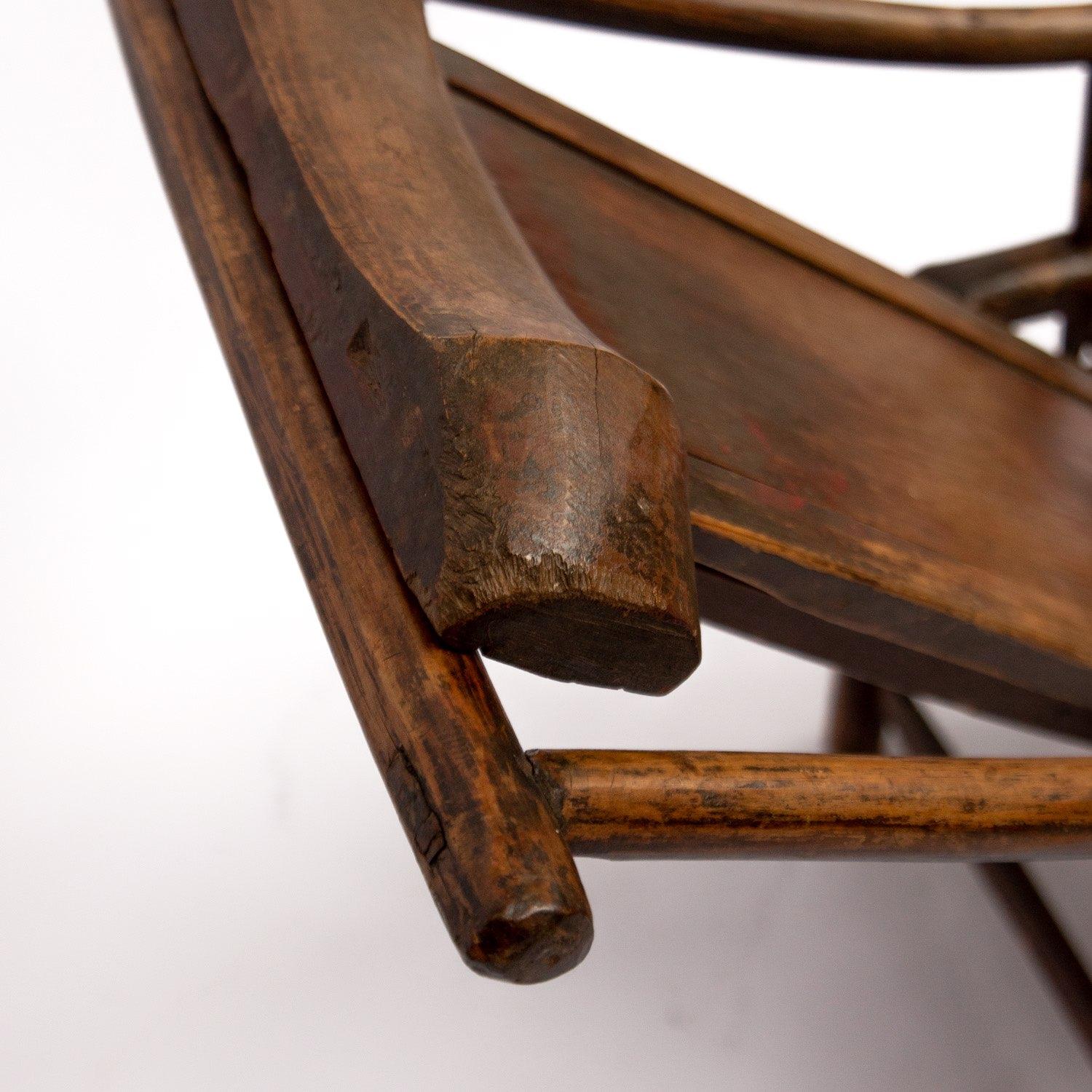 Chinese 19th Century Handcrafted Lounge Chair For Sale 1
