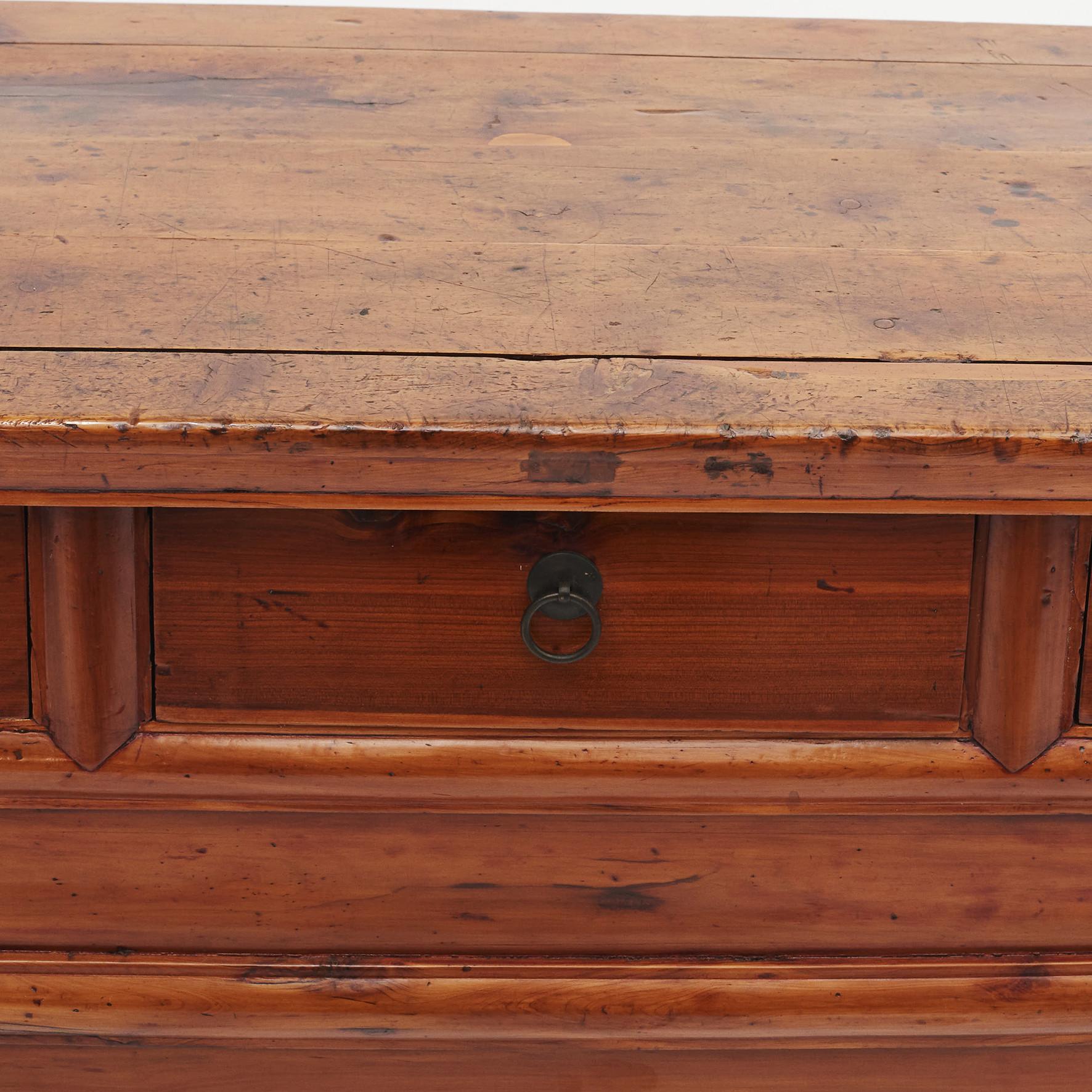 Chinese 19th Century Ming Style Peach wood Sideboard with Three Drawers 7