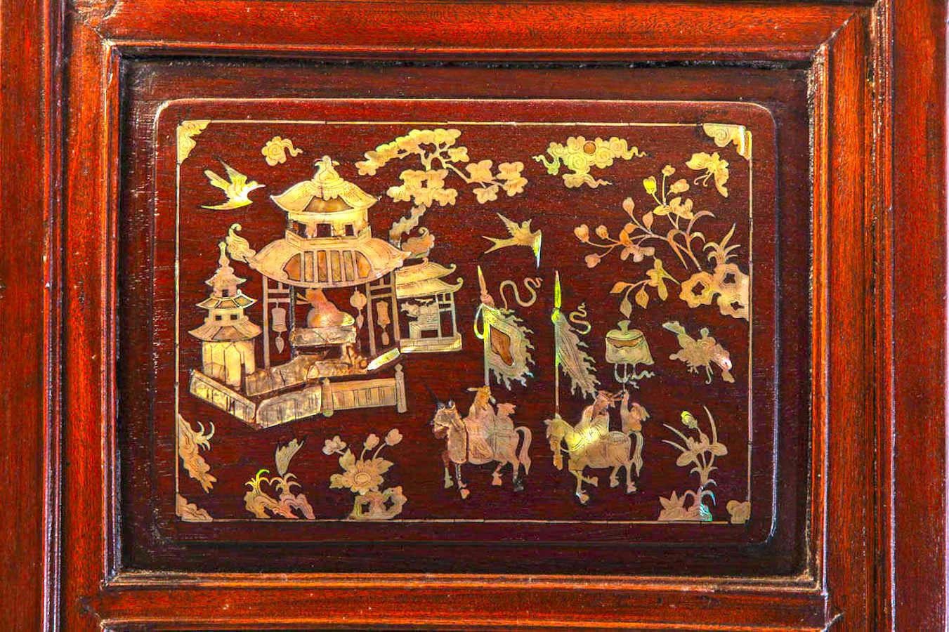 Chinese 19th Century Mother of Pearl Inlay Hardwood Carved Cabinet 1