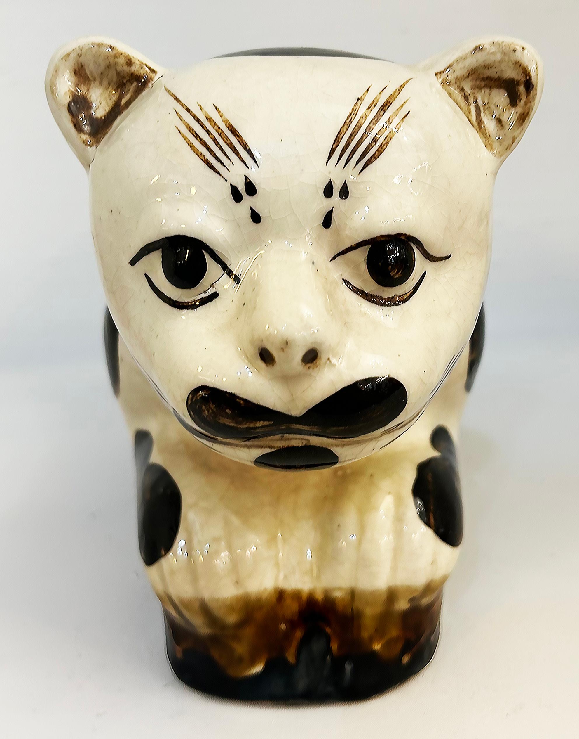 Chinois Coussin chinois du 19ème siècle en porcelaine de la guerre de Cizhou   en vente