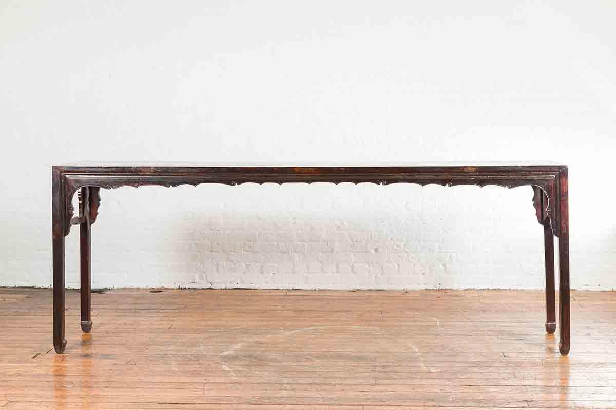 Chinese 19th Century Qing Dynasty Altar Console Table with Reddish Brown Patina For Sale 1