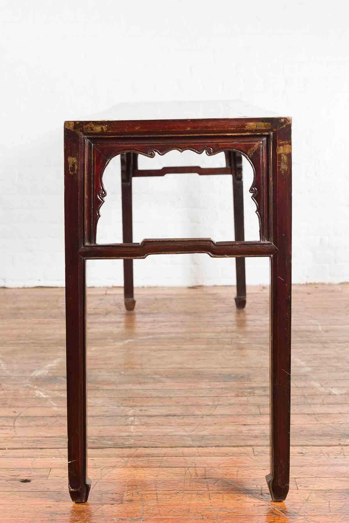 Chinese 19th Century Qing Dynasty Altar Console Table with Reddish Brown Patina For Sale 2