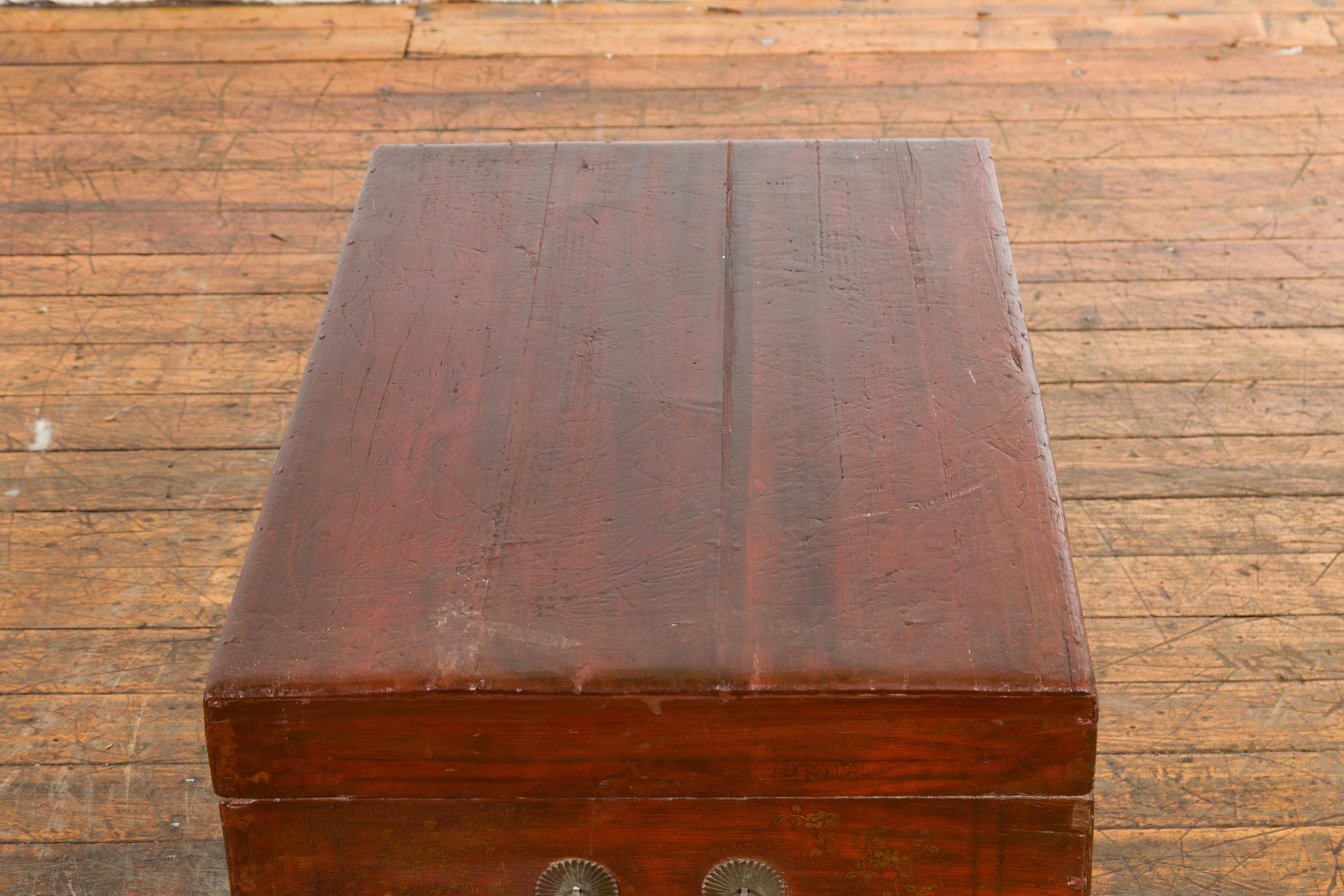 Chinese 19th Century Qing Dynasty Blanket Chest with Cinnabar Patina For Sale 9
