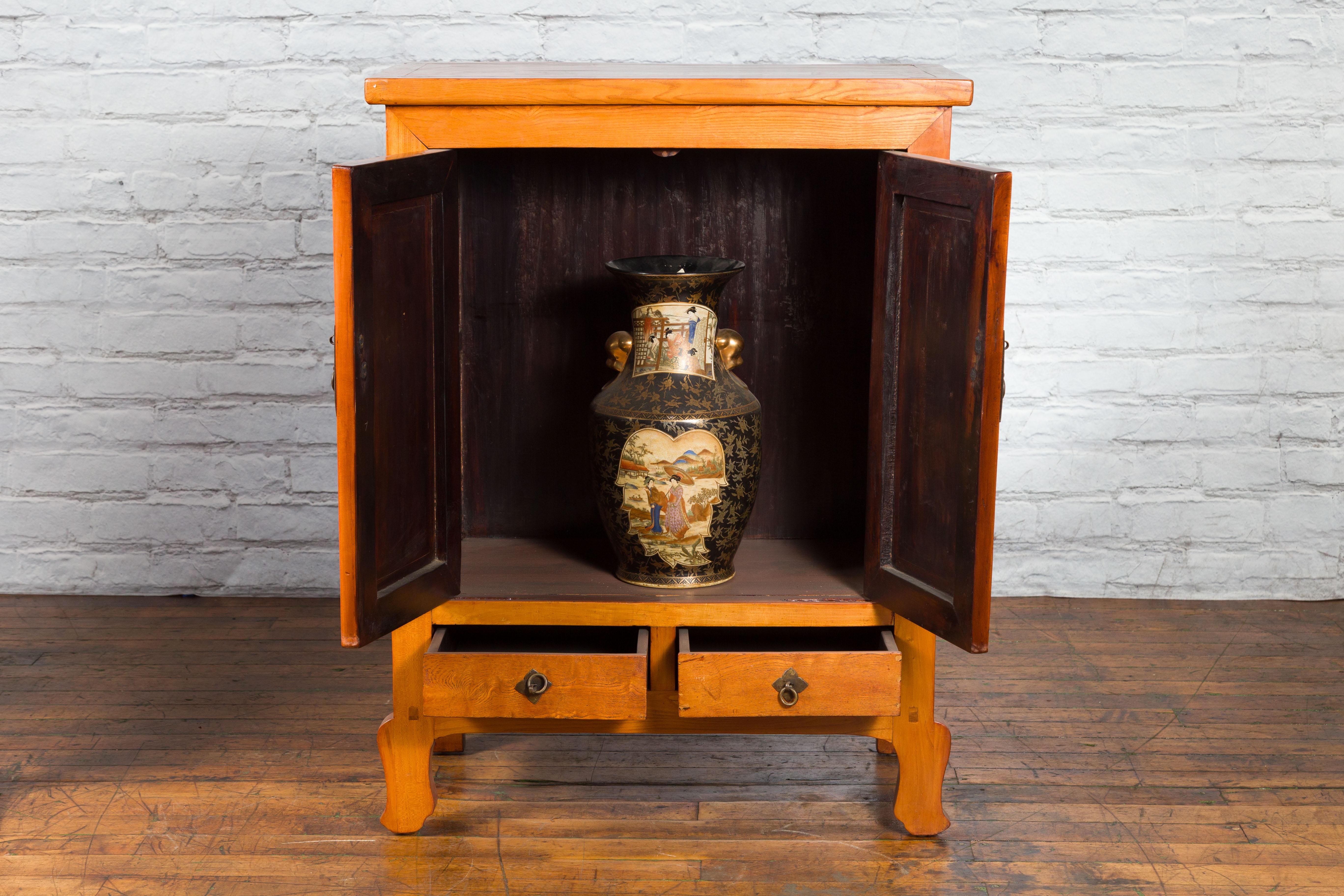 Chinese 19th Century Qing Dynasty Cabinet with Two Doors over Two Drawers For Sale 2