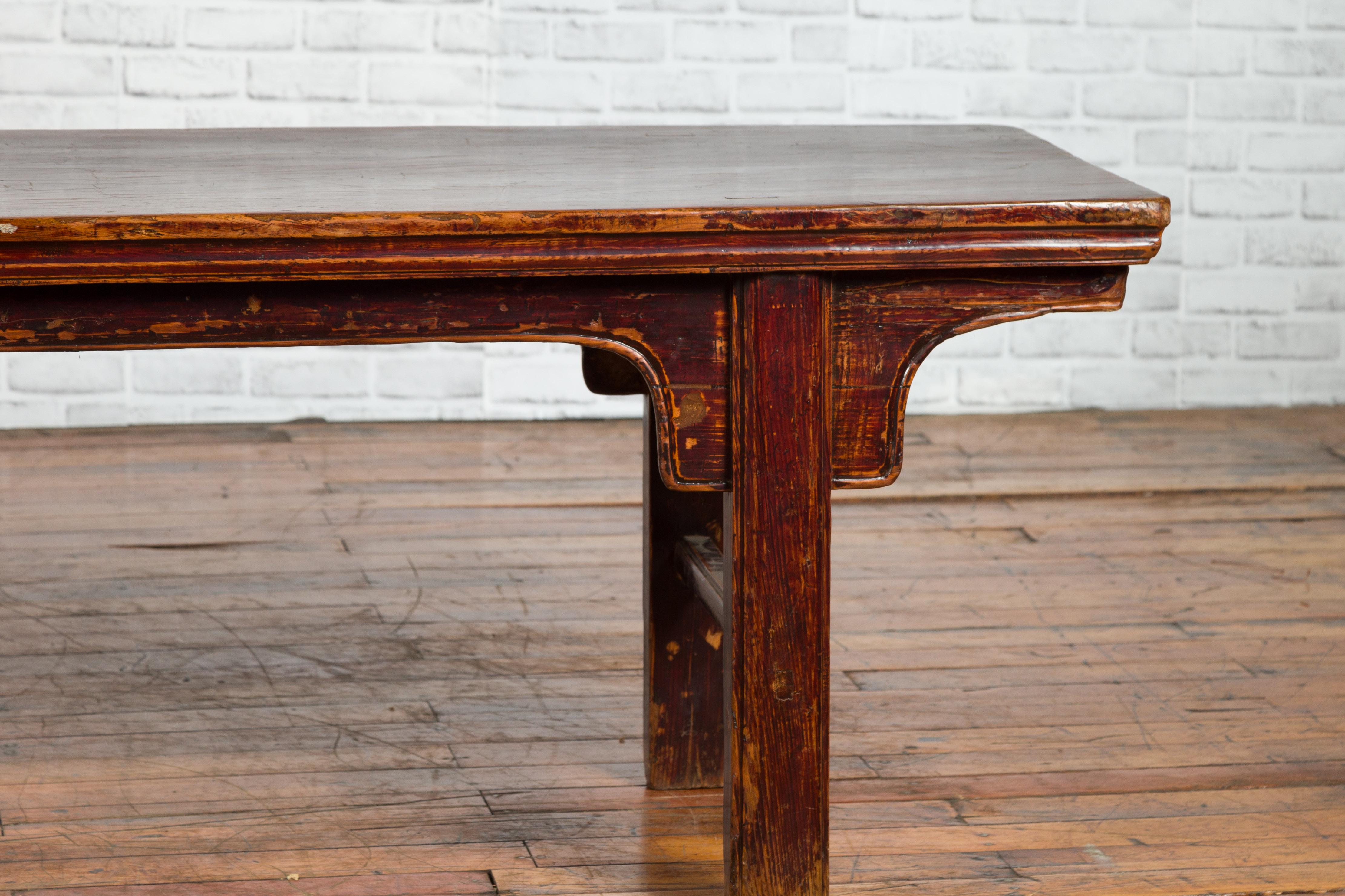 Chinese 19th Century Qing Dynasty Coffee Table with Distressed Patina For Sale 4