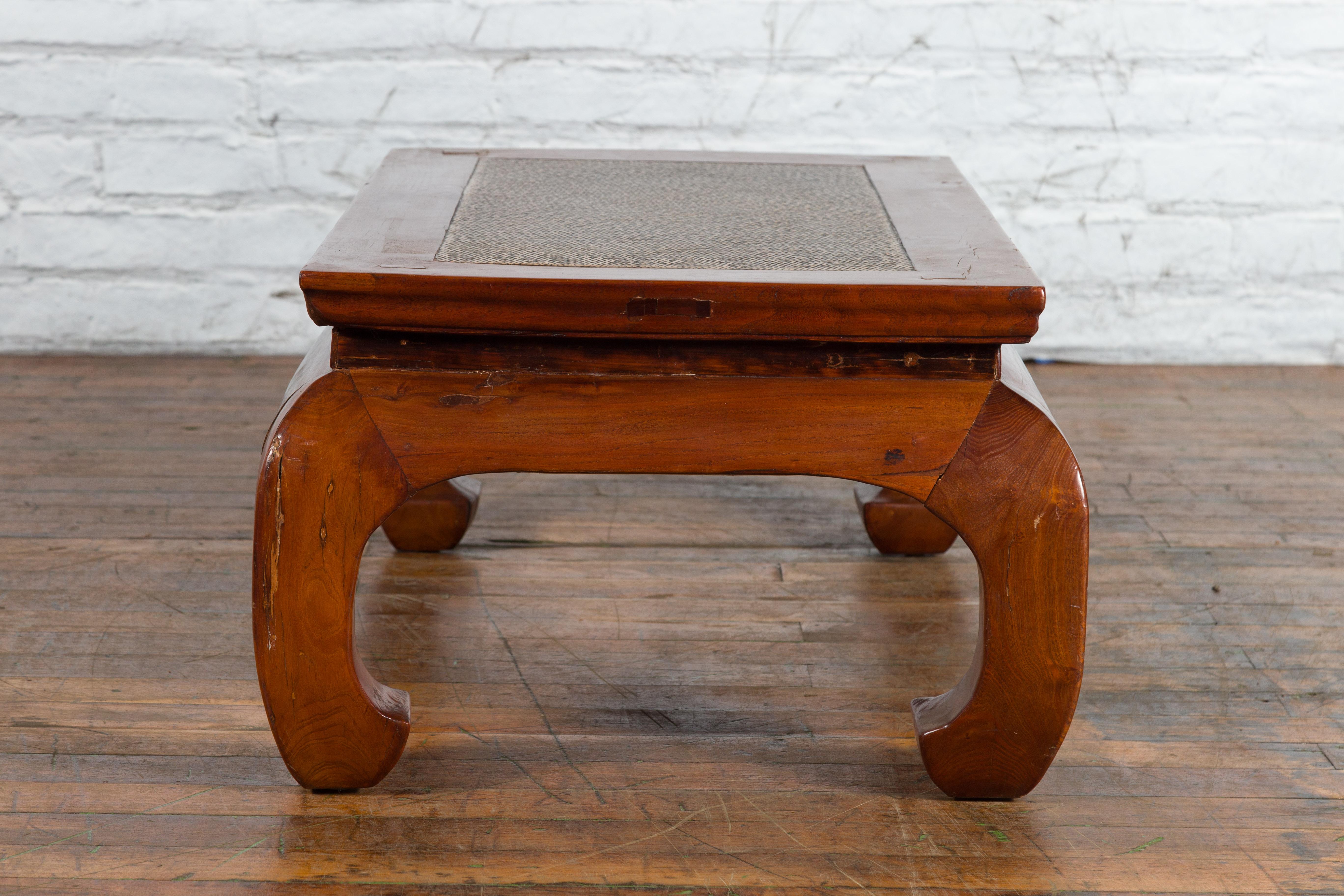 Chinese 19th Century Qing Dynasty Coffee Table with Rattan Top and Chow Legs For Sale 9