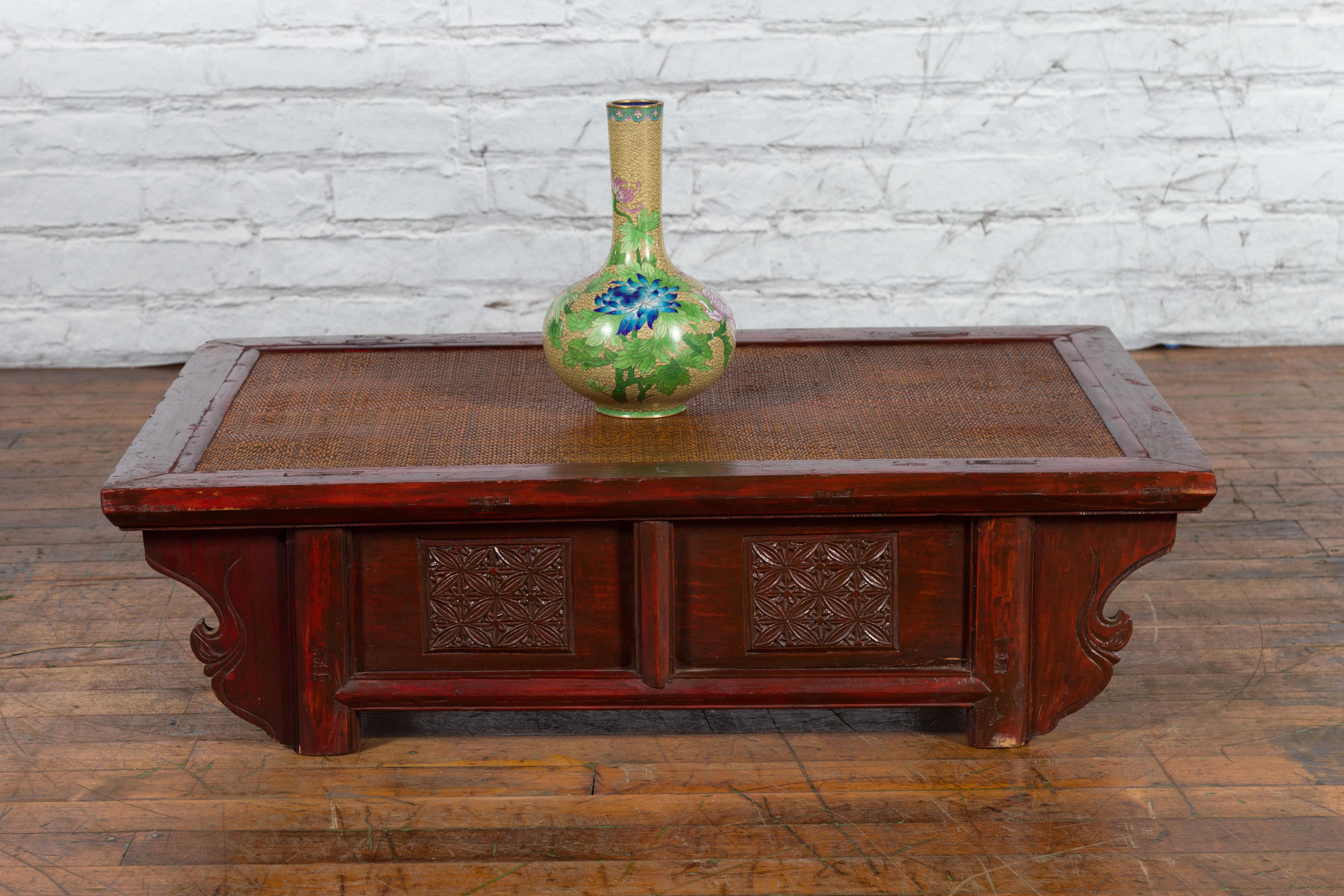 table basse chinoise laquee