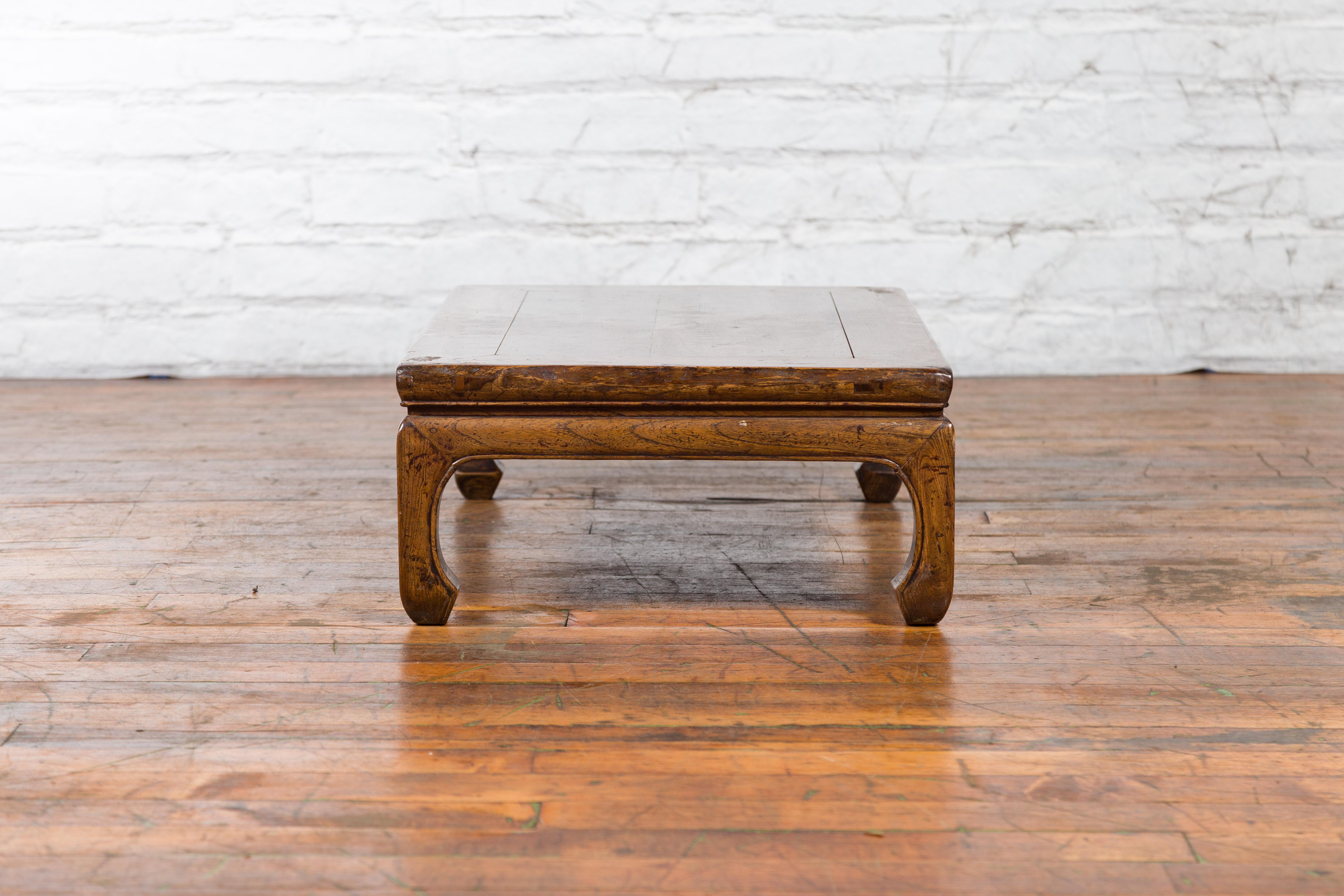 Chinese 19th Century Qing Dynasty Elm Kang Coffee Table with Horse Hoof Legs 5