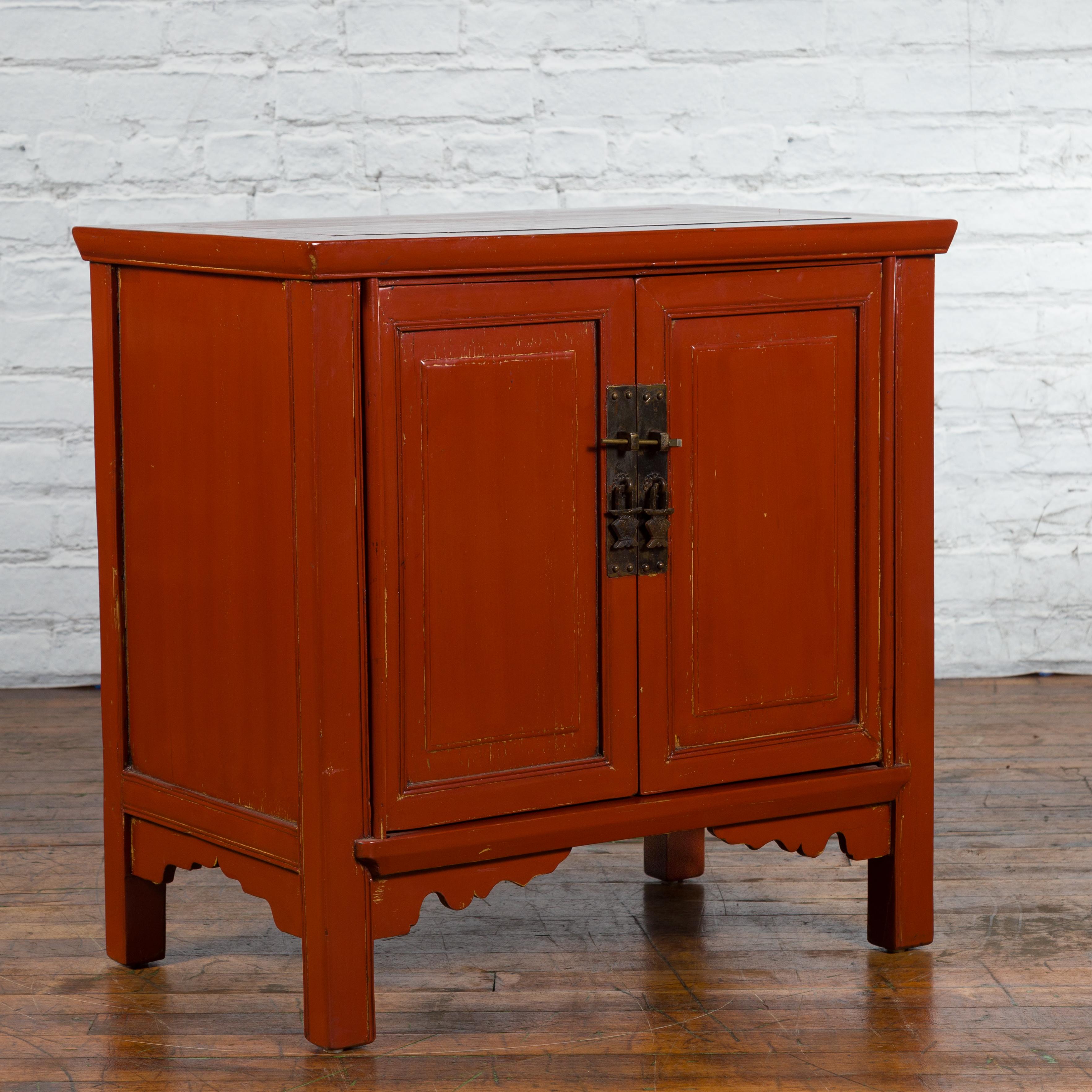 Chinese 19th Century Qing Dynasty Period Red Lacquered Side Cabinet For Sale 9