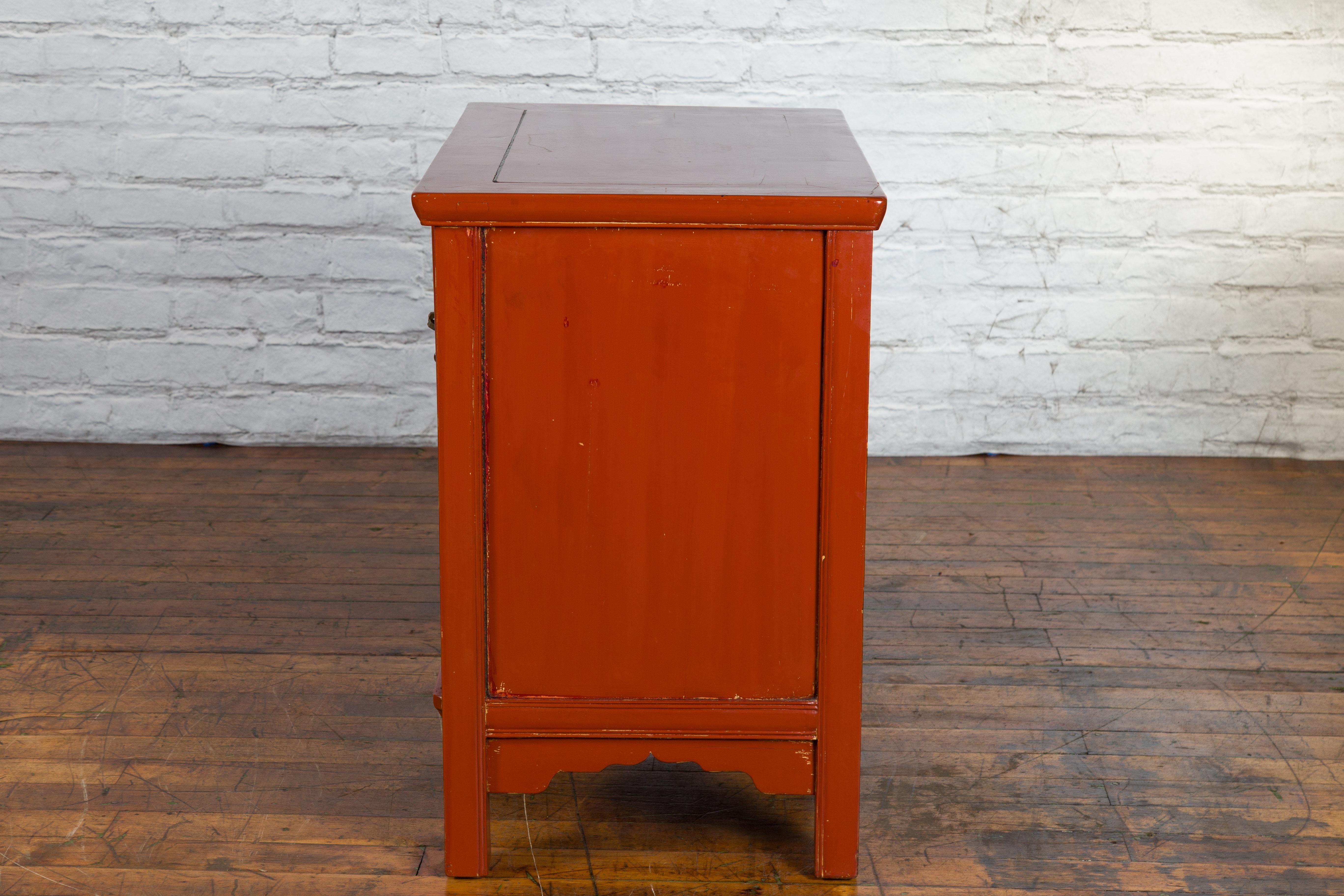 Chinese 19th Century Qing Dynasty Period Red Lacquered Side Cabinet For Sale 12