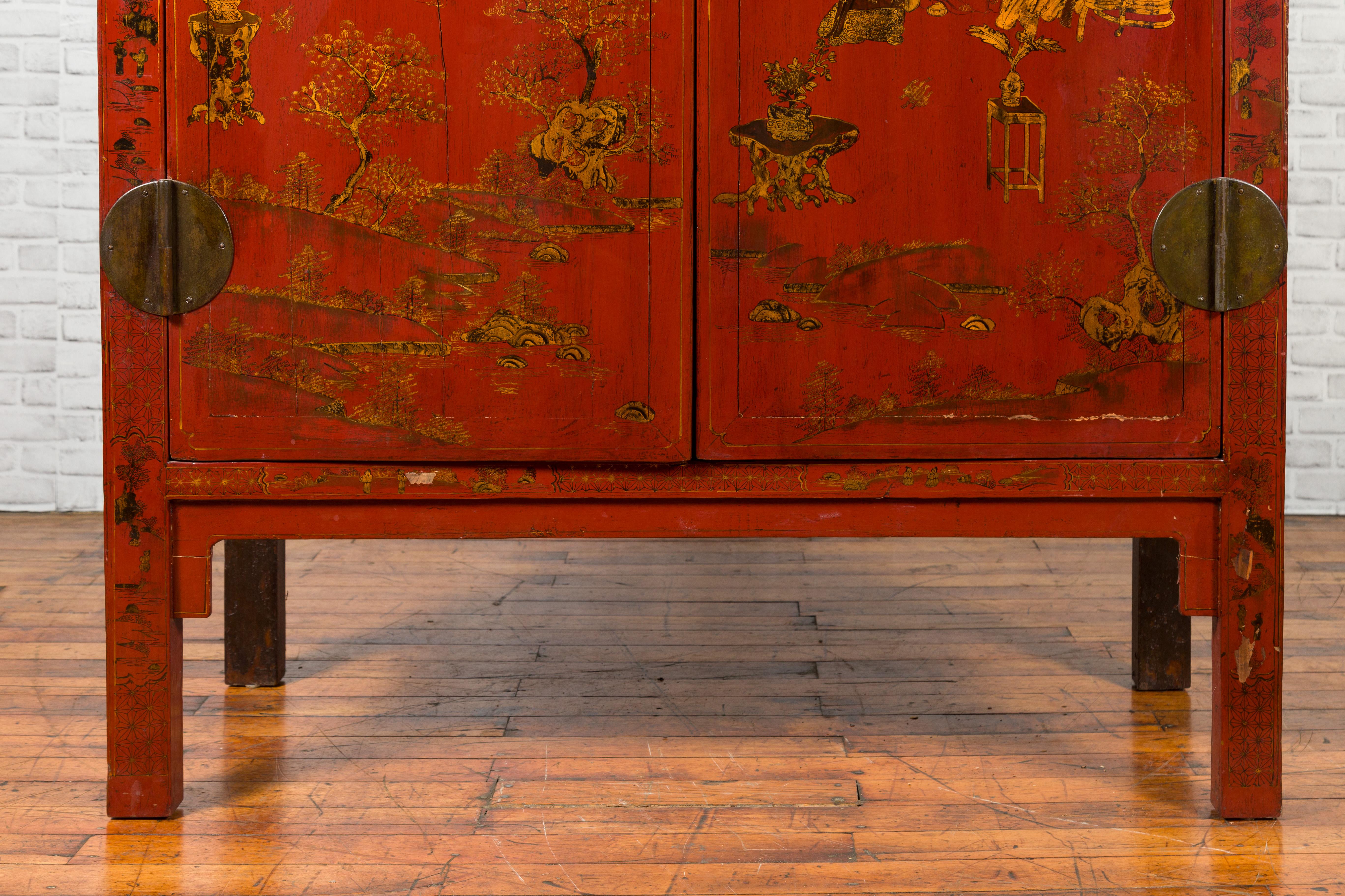 Chinese 19th Century Qing Dynasty Red Lacquered Cabinet with Chinoiserie Motifs 3