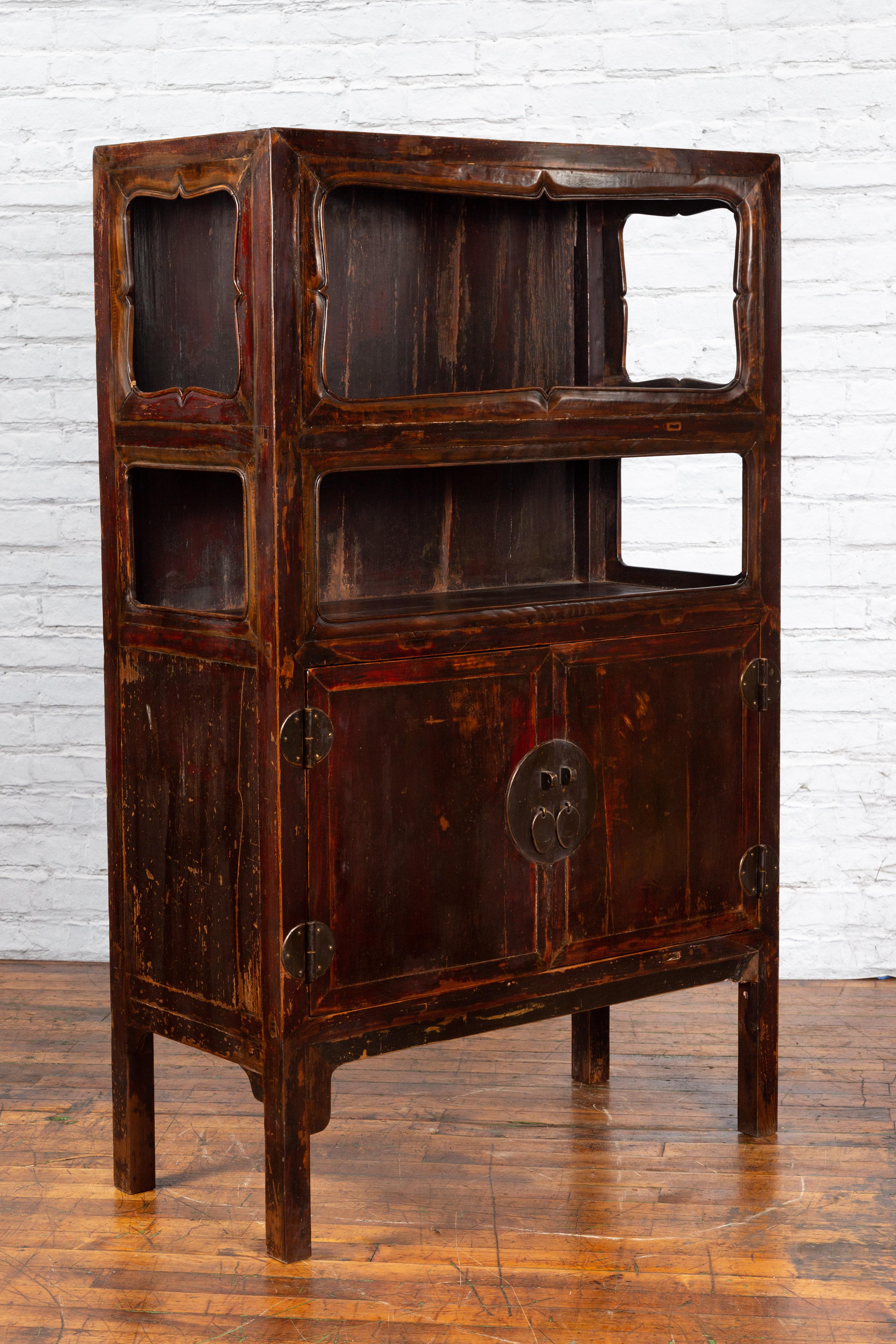 Chinese 19th Century Qing Dynasty Reddish Brown Lacquer Display Cabinet 2