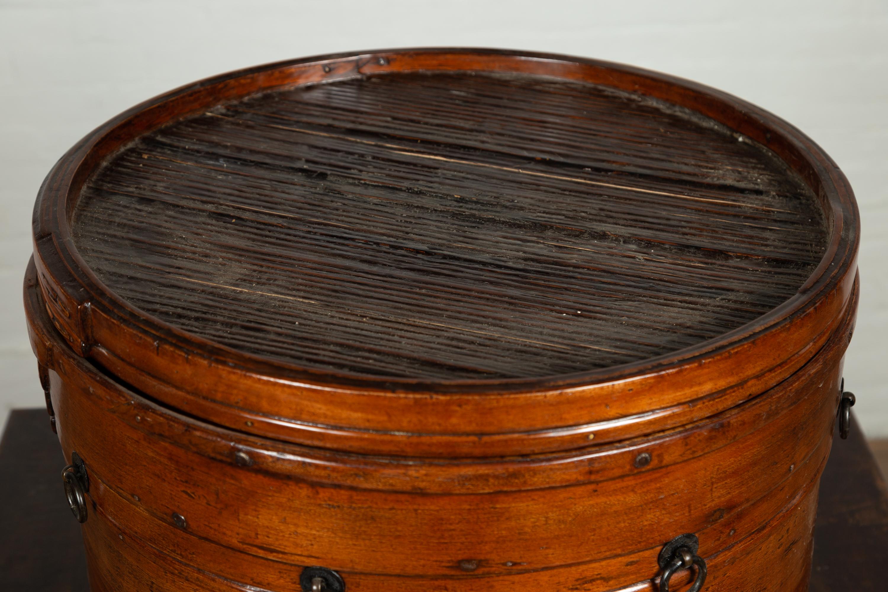 Qing Dynasty 19th Century Round Lidded Wooden Box with Rattan Top For Sale 1