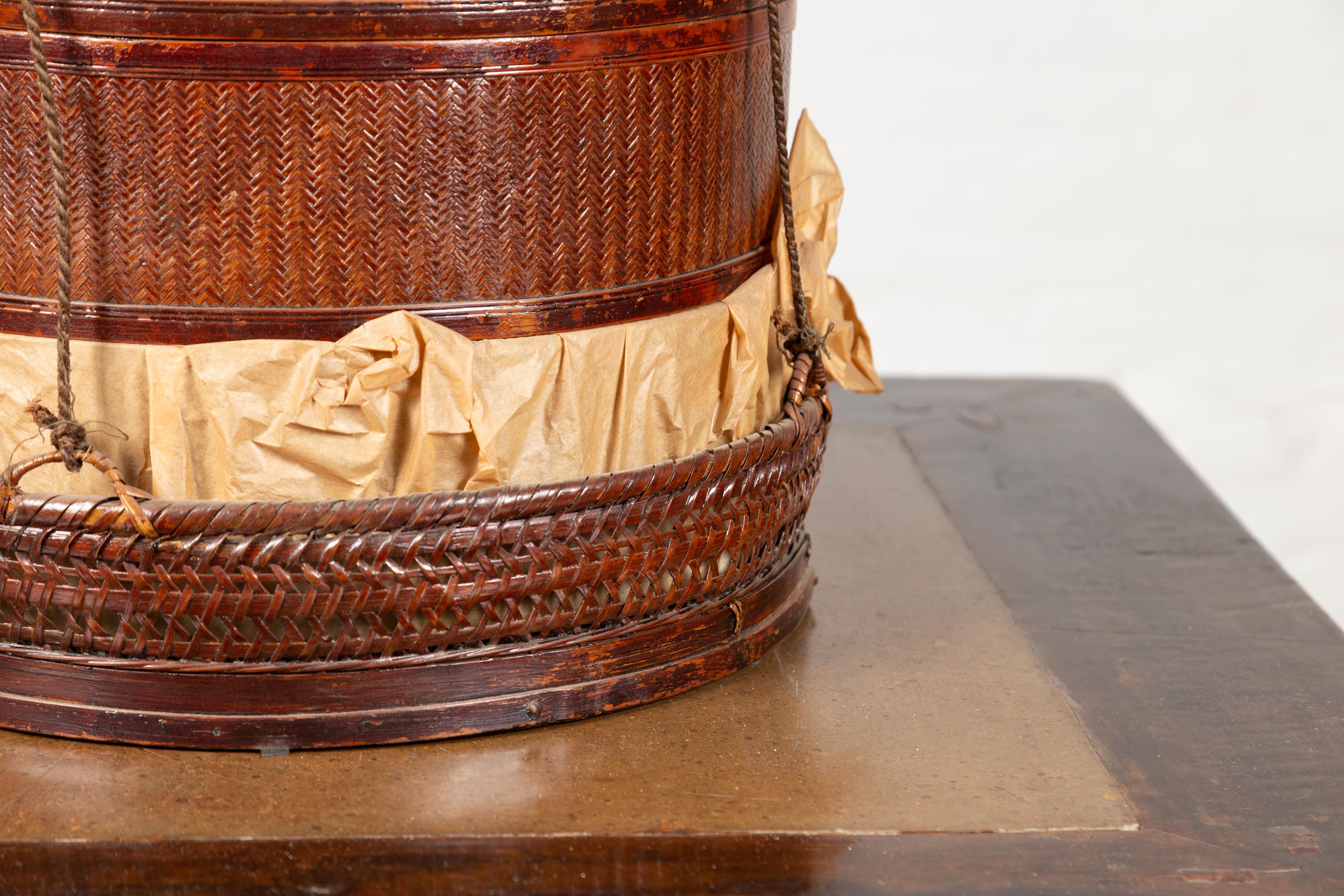 Chinese 19th Century Tiered Food Basket with Stacking Parts, Paper and Rope Ties For Sale 1
