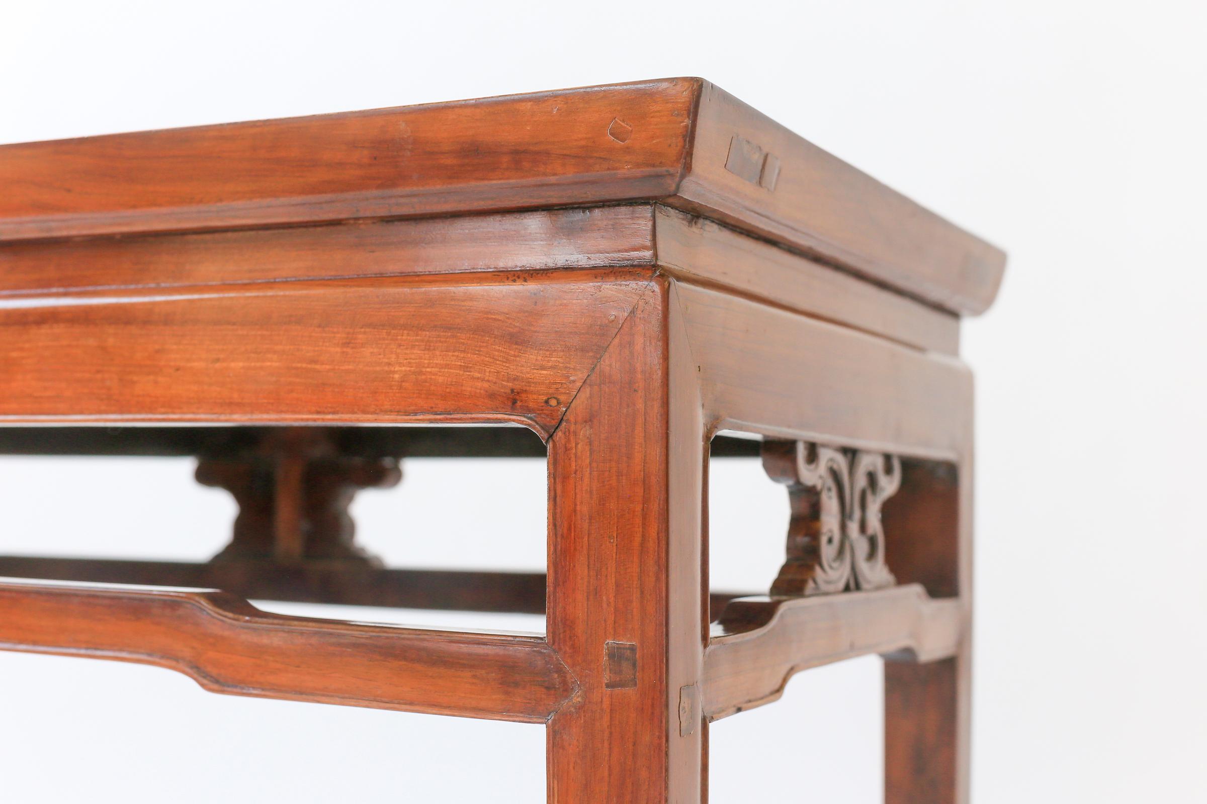 Chinese Export Chinese 19th Century walnut Console Table For Sale