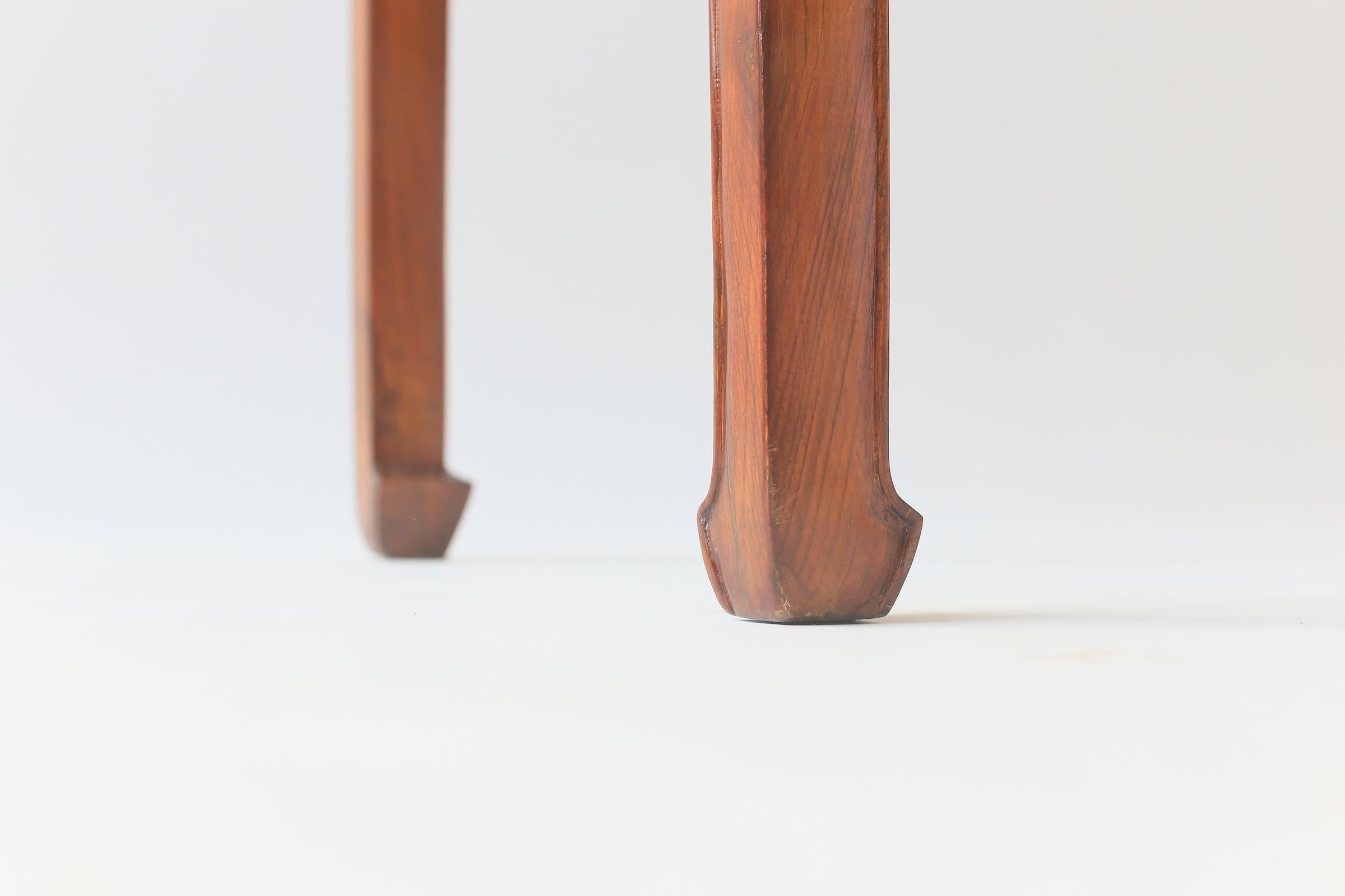 Hand-Carved Chinese 19th Century walnut Console Table For Sale