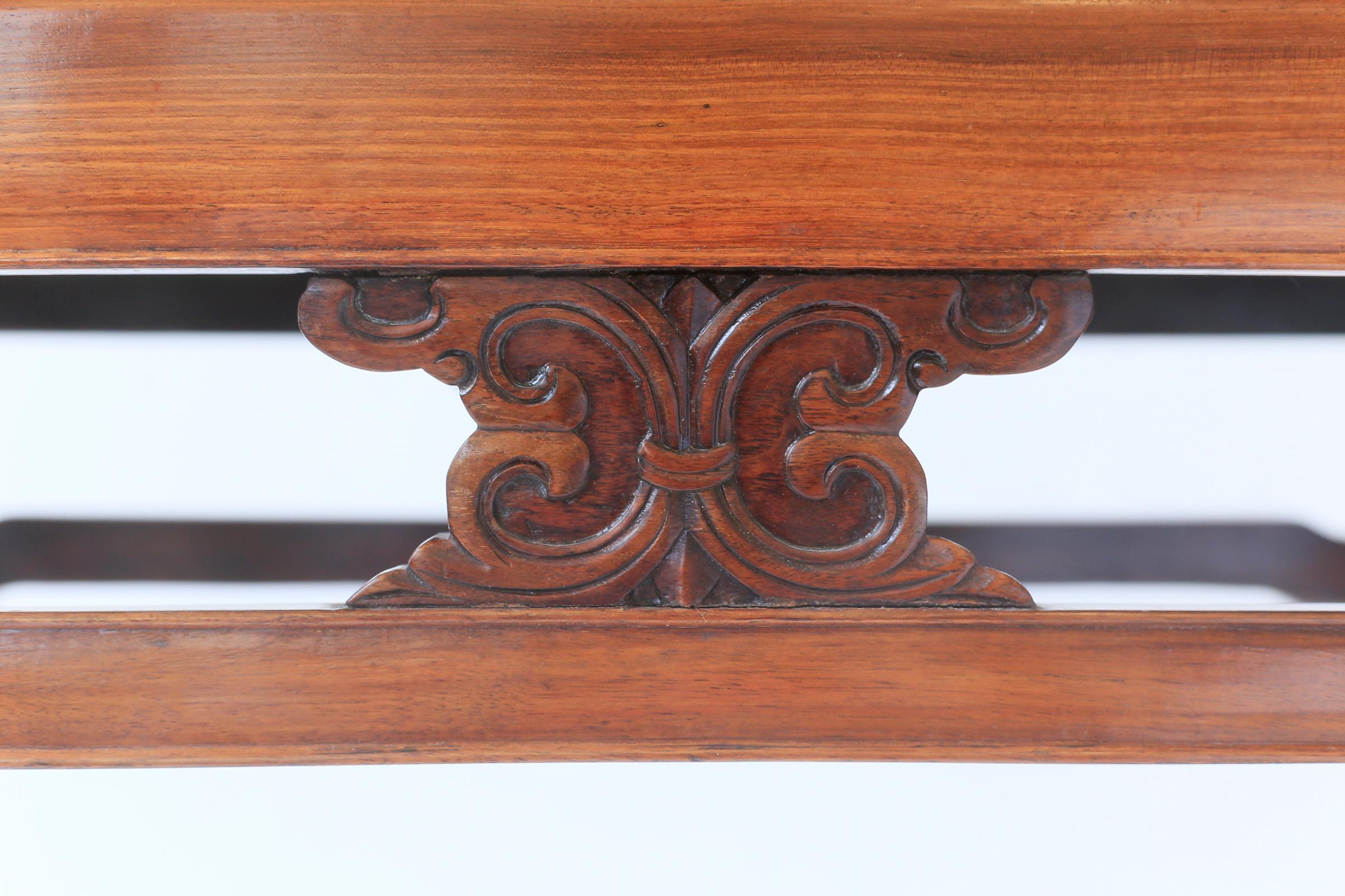 Chinese 19th Century walnut Console Table For Sale 2