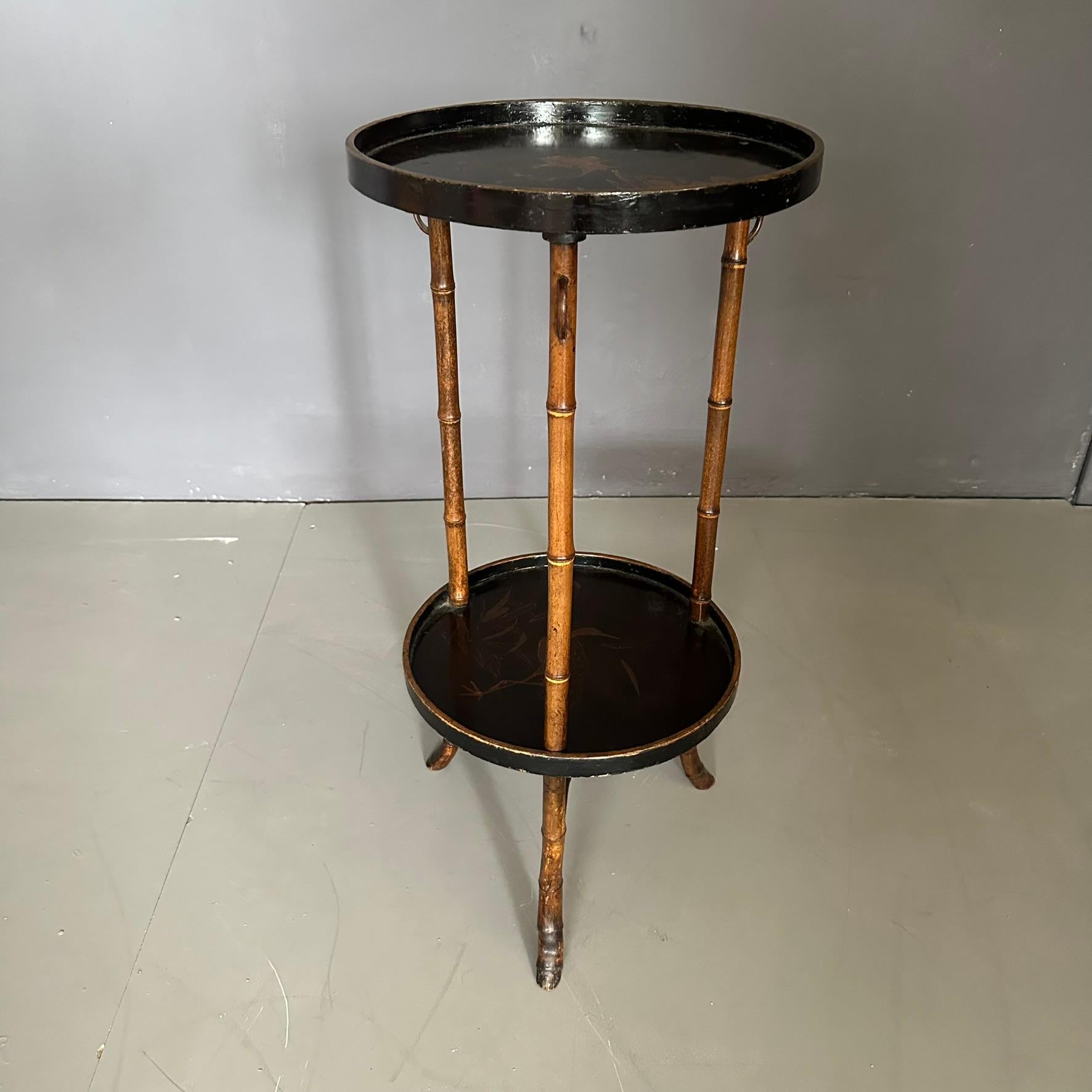  Chinese 3-legged bamboo table with round tops, twentieth century In Good Condition For Sale In Milan, IT