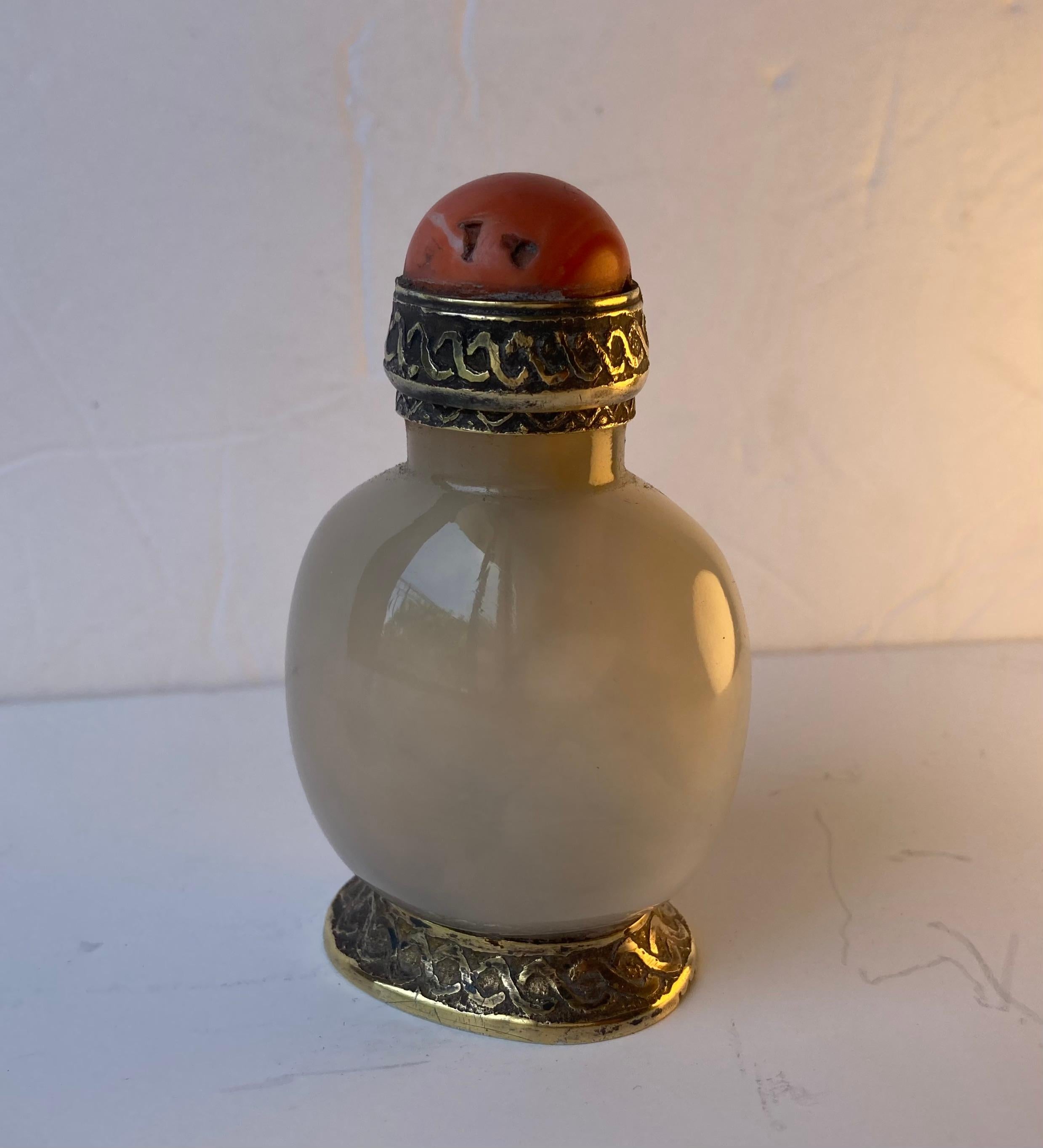 Chinesisch  Achat, Koralle oben ,  Schnupftabakflasche in passender Streichholzflasche von Crest Paris (Handgefertigt) im Angebot