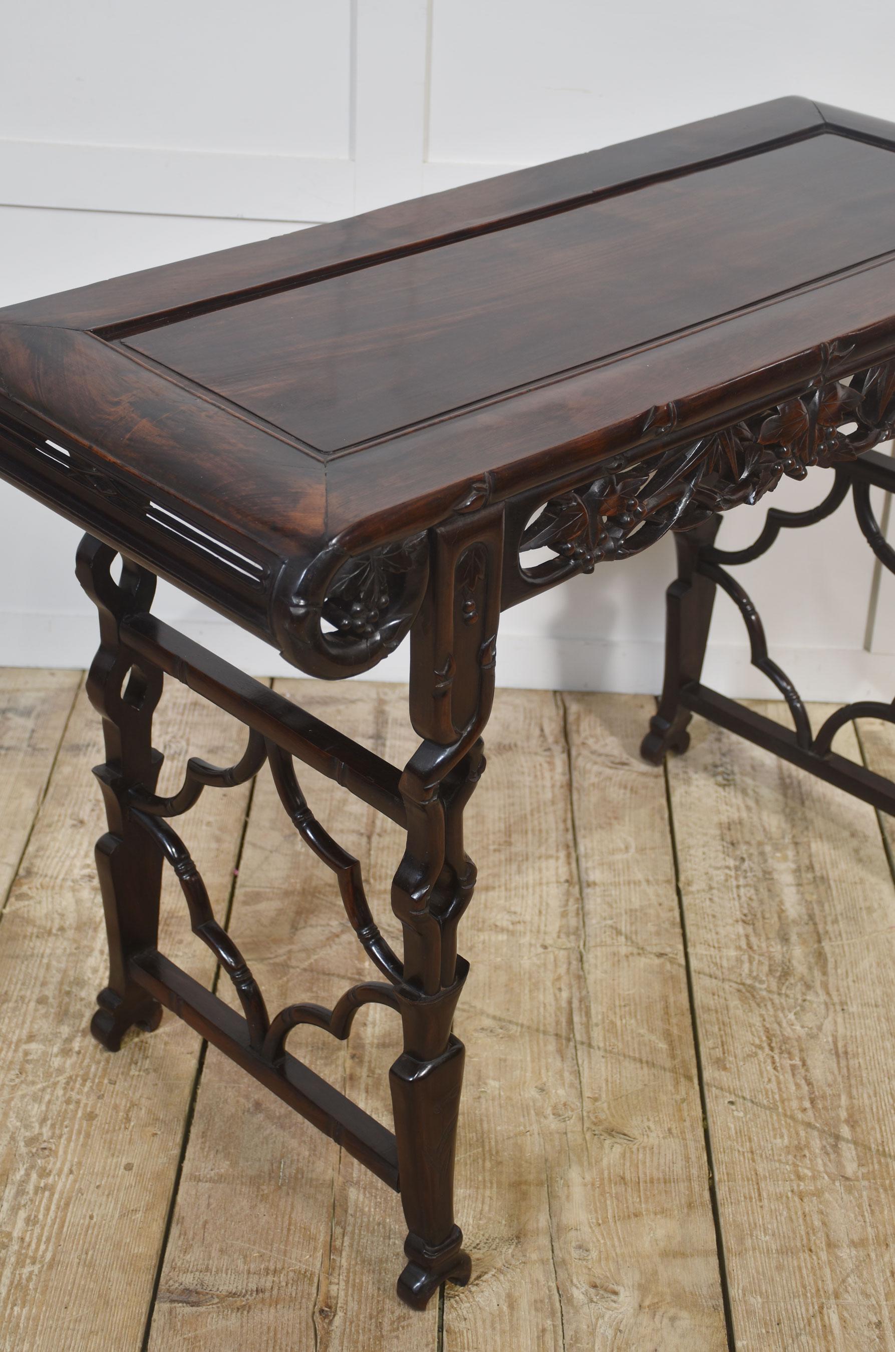 Chinois Table d'autel chinoise en vente