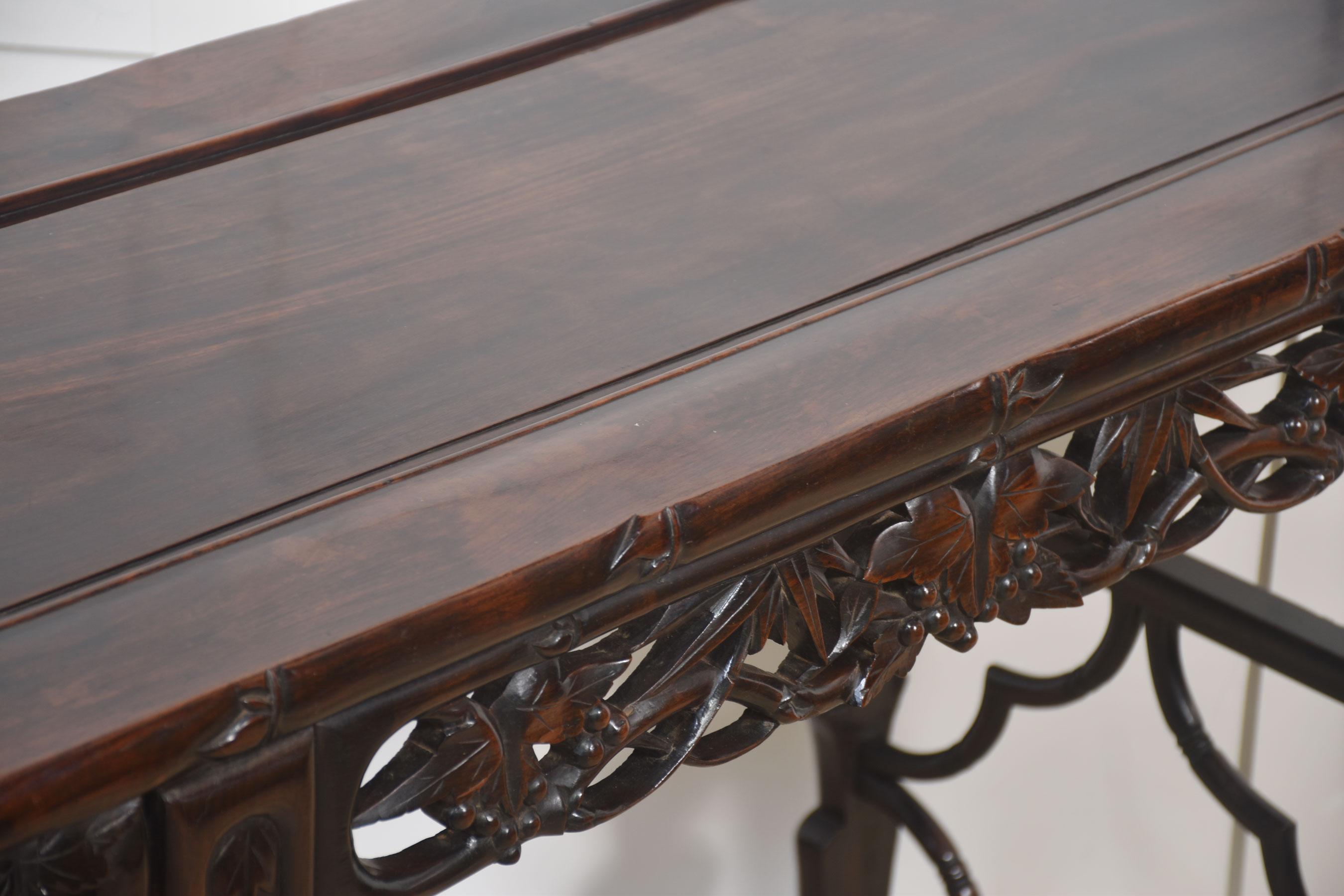 Table d'autel chinoise Bon état - En vente à Cheshire, GB