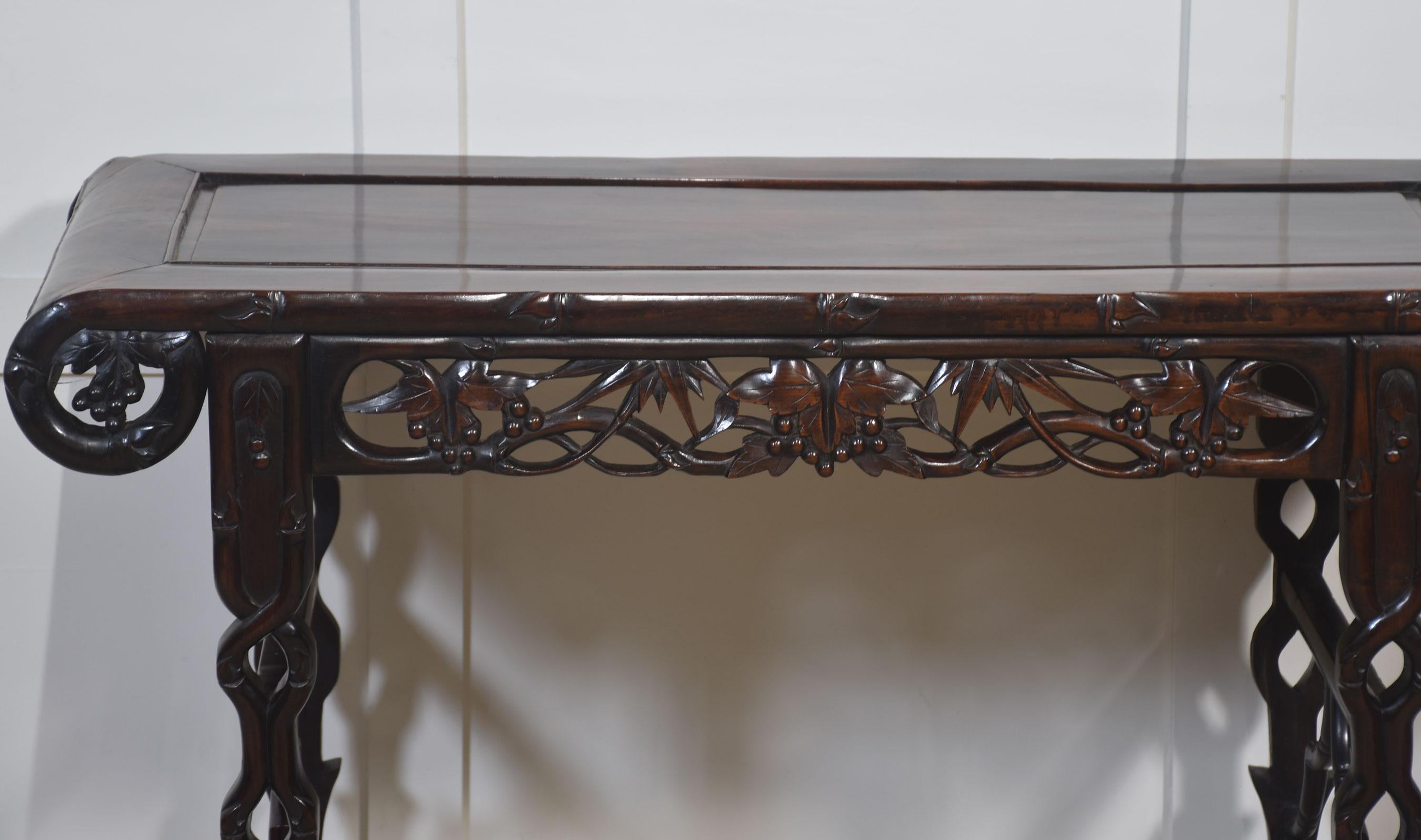 Bois Table d'autel chinoise en vente