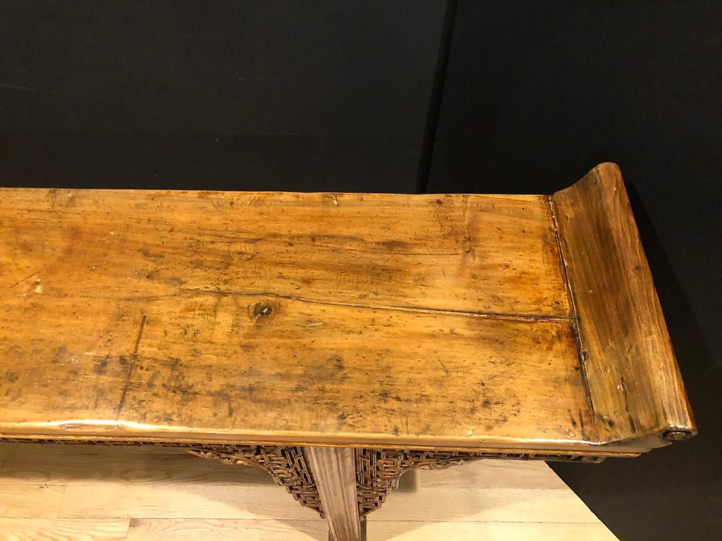 Hand-Carved 19th Century Chinese Alter Table For Sale