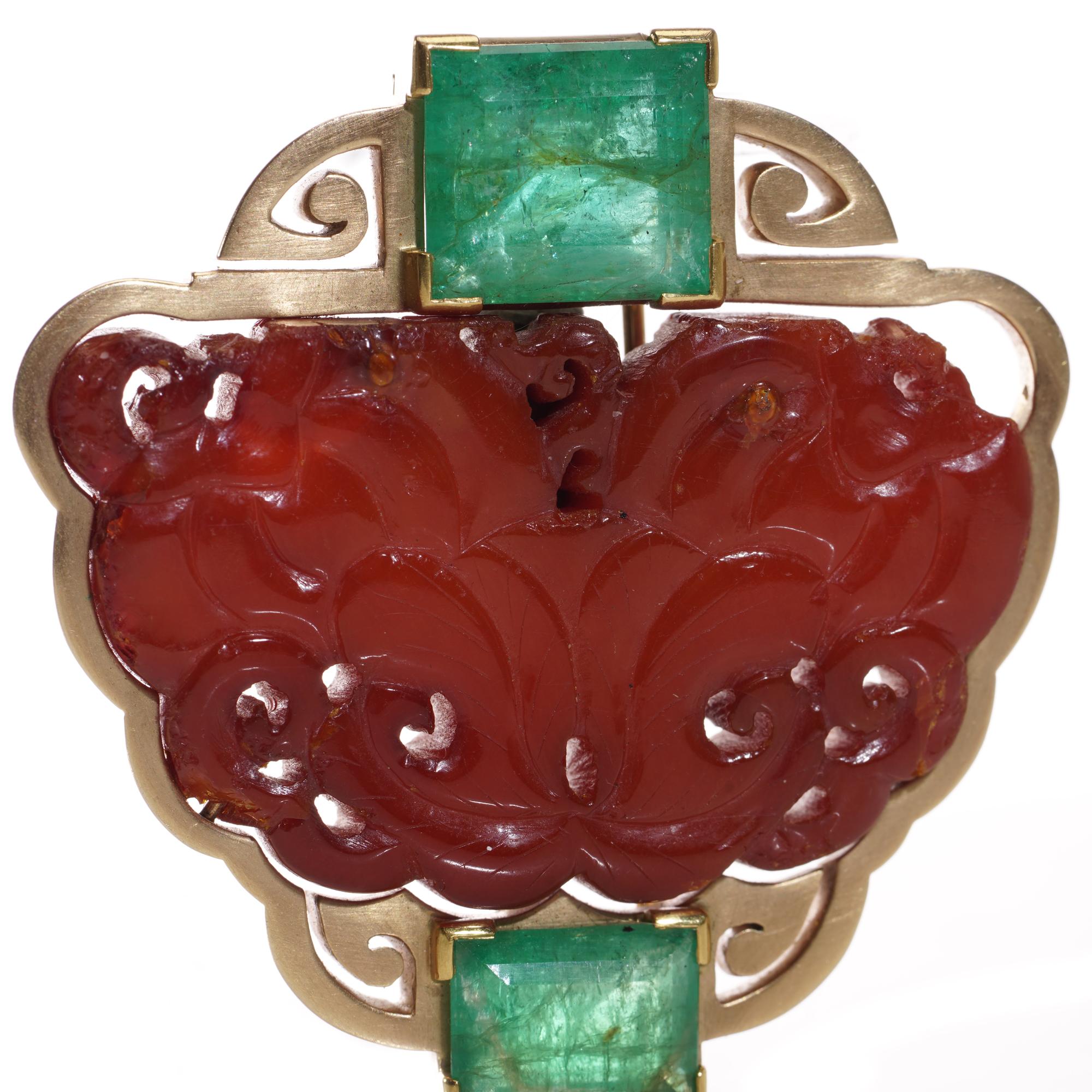 Women's or Men's Chinese Antique 14kt. Gold Amber Clip Brooch with Colombian Emeralds For Sale