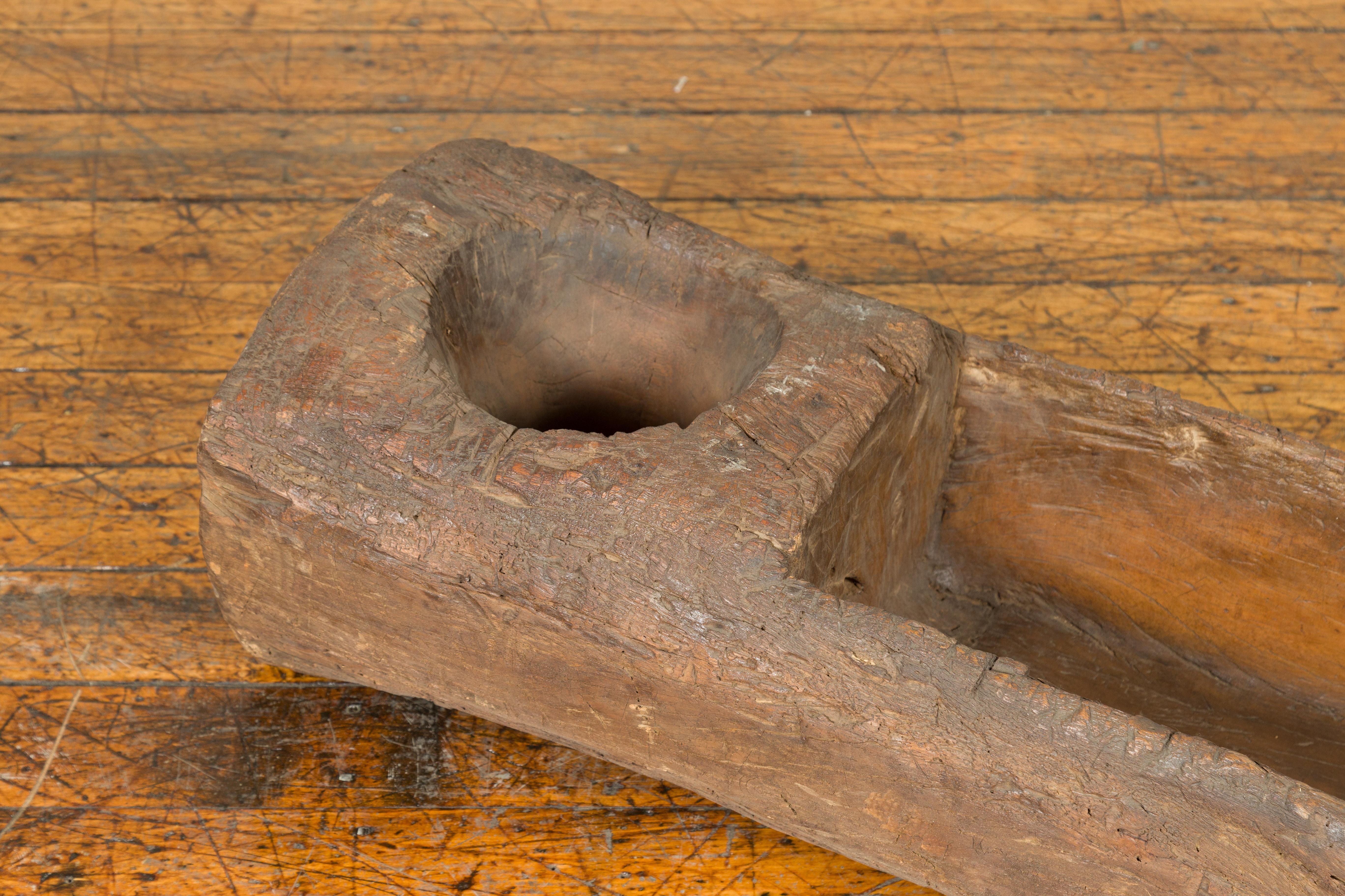 Chinesische Antike 19. Jahrhundert oder Ältere Rustikale Mörtel mit verwitterten Patina im Zustand „Gut“ im Angebot in Yonkers, NY