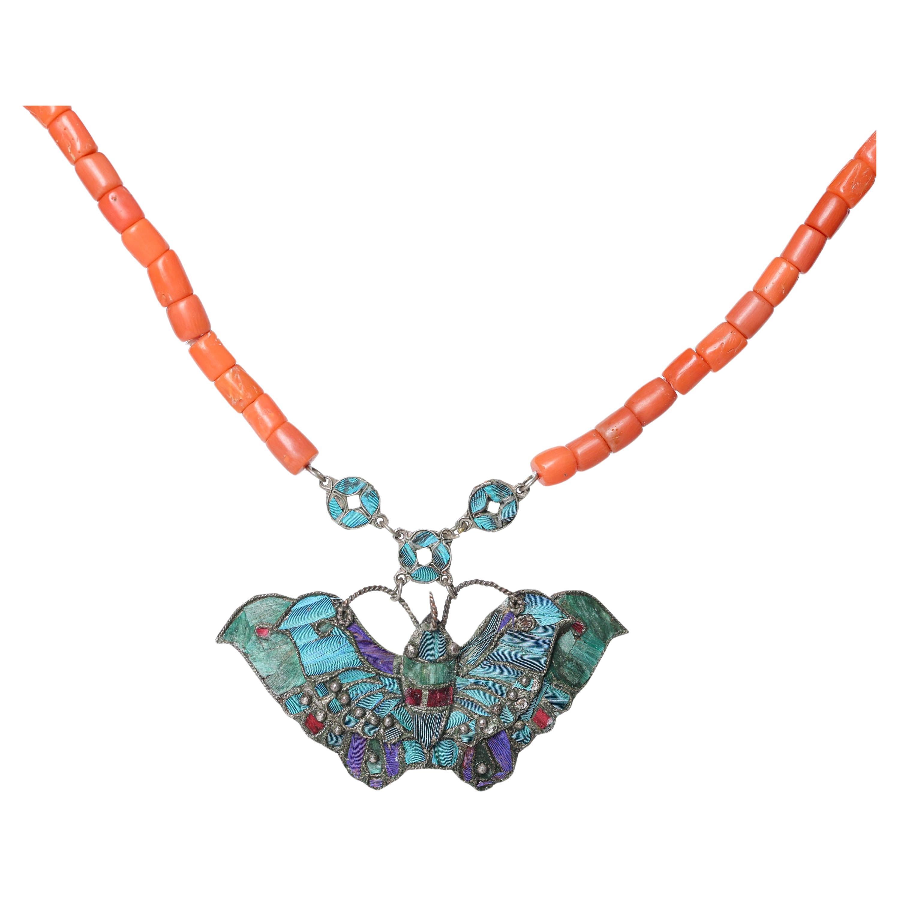 Chinese Antique Art Nouveau Coral and Kingfisher Tian-Tsui Necklace For Sale
