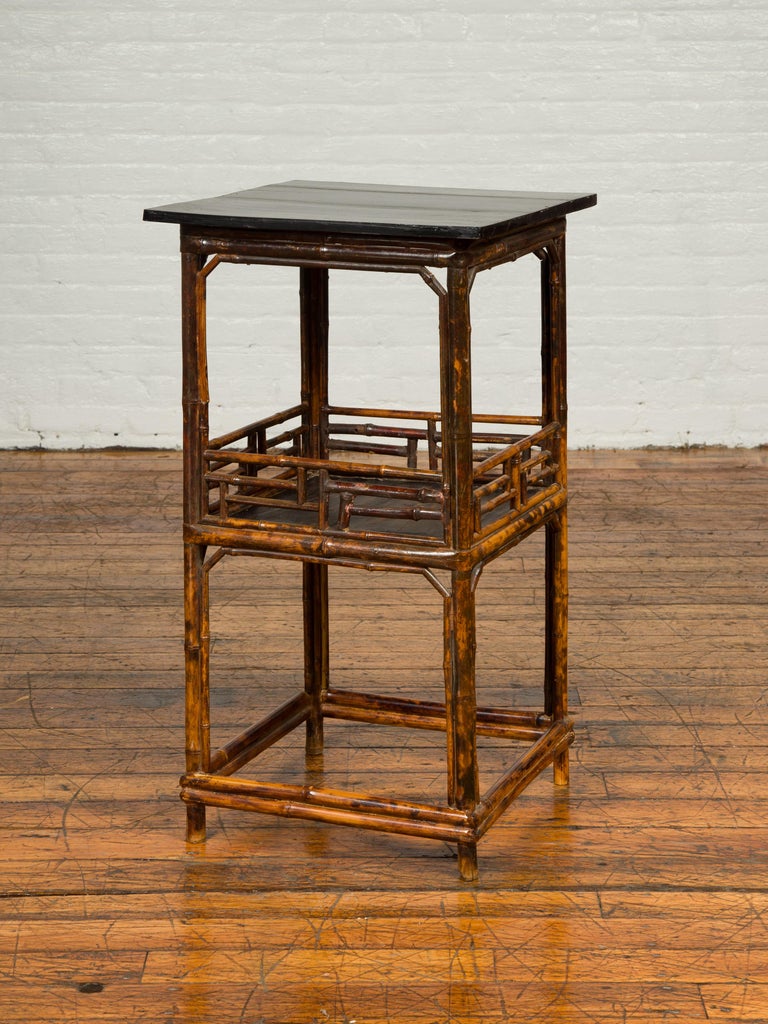 Chinese Antique Bamboo Lamp Table with Shelf, Geometric Patterns and Black Top For Sale 4