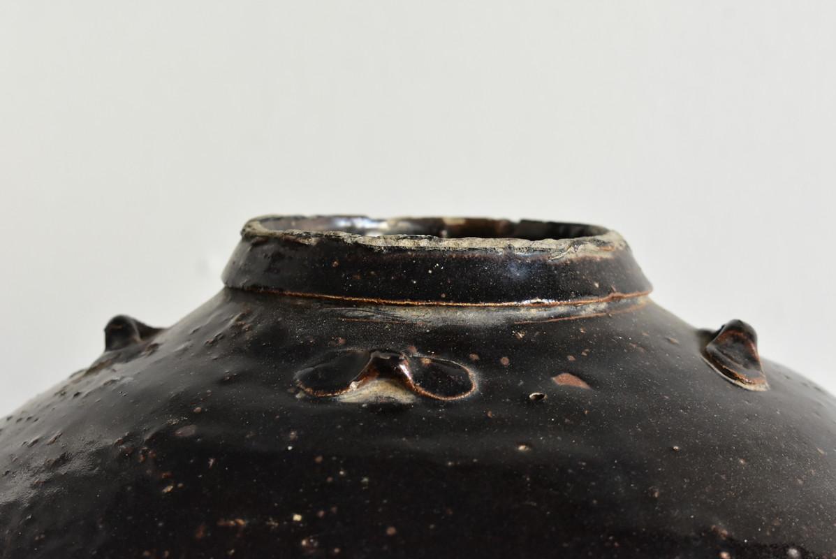 18th Century and Earlier Chinese Antique Black Glazed Jar / 1500s / Wabi-Sabi Jar