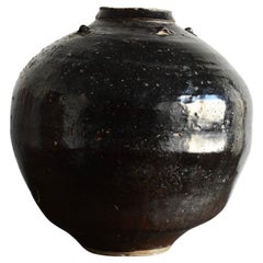 Chinese Antique Black Glazed Jar / 1500s / Wabi-Sabi Jar