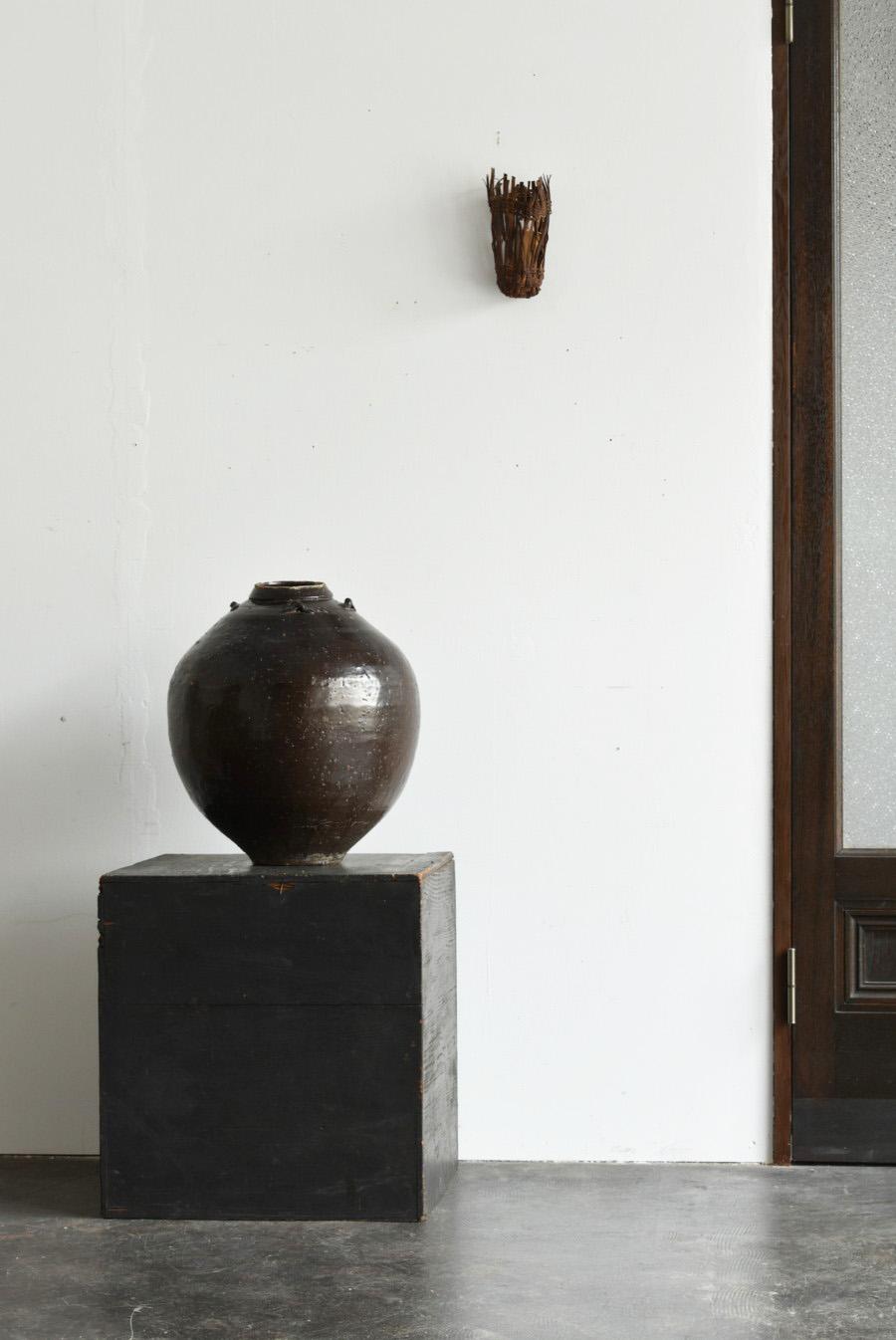 Other Chinese Antique Black Pottery Jar / 1500s / Wabi-Sabi Tsubo / Beautiful Vase