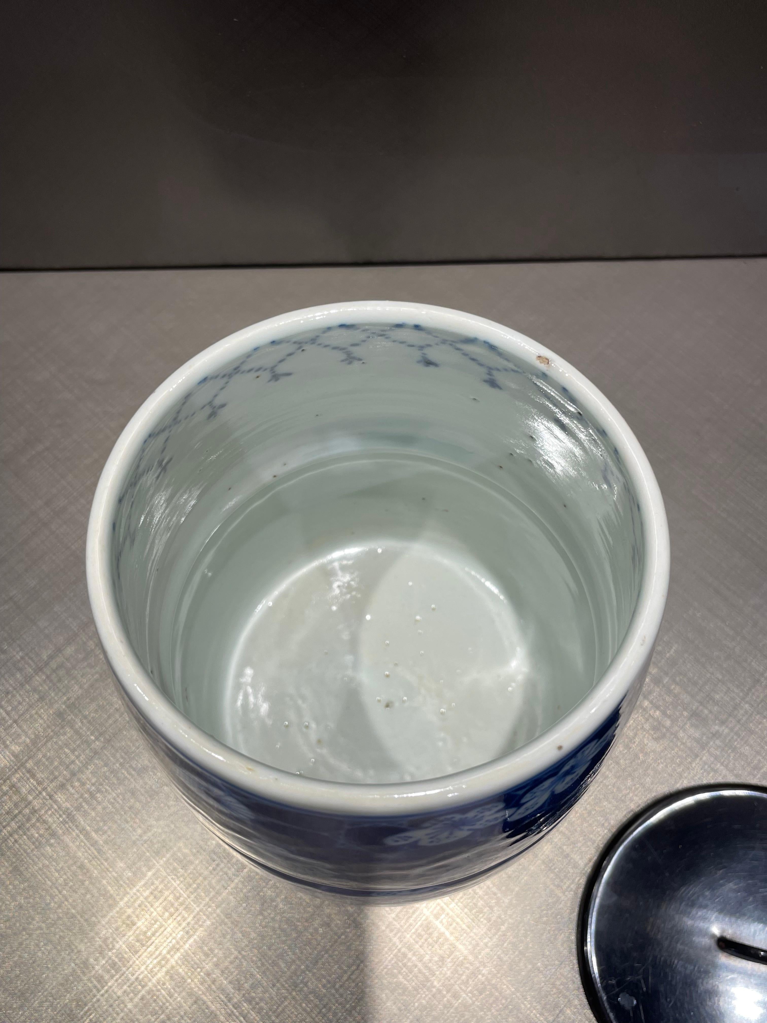 Chinese Antique Blue and White China, Qing Period In Good Condition For Sale In Chuo-ku, Tokyo