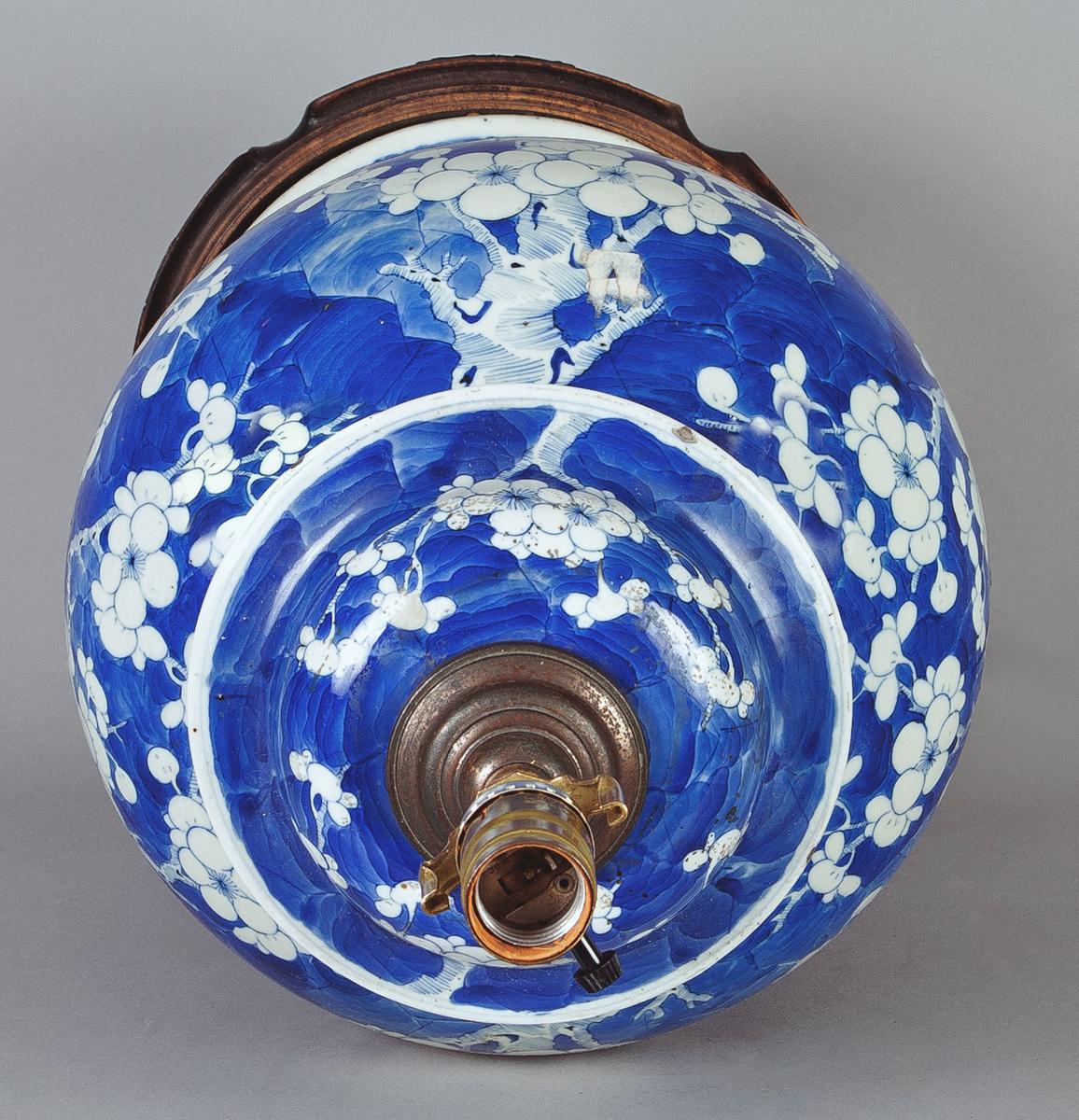 Glazed Chinese Antique Blue and White Prunus Blossom Lamp For Sale