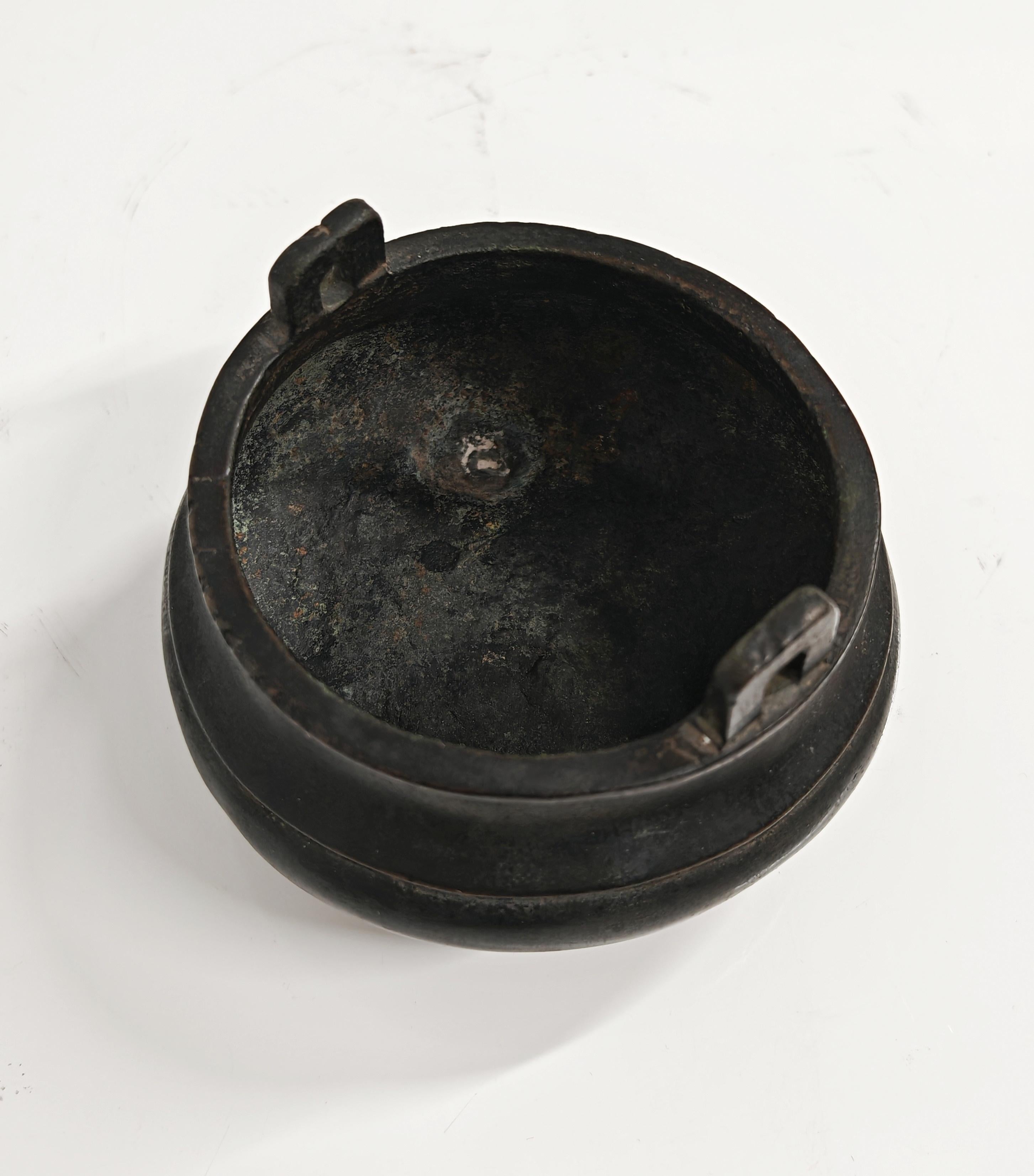 Bronzo Bruciaincenso cinese in bronzo antico in vendita