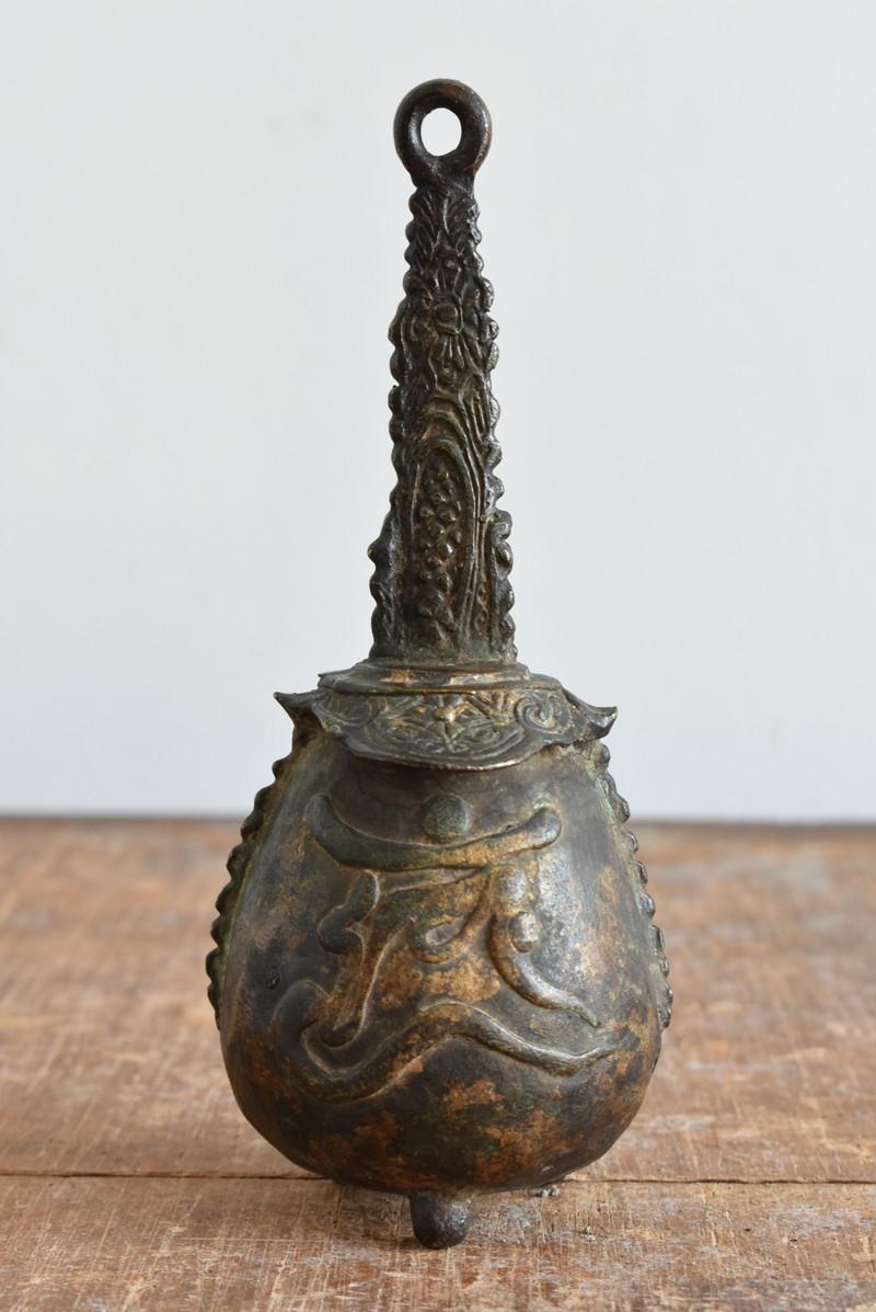 Qing Chinese Antique Casting Handbell Made of Copper Alloy / Temple Bell For Sale