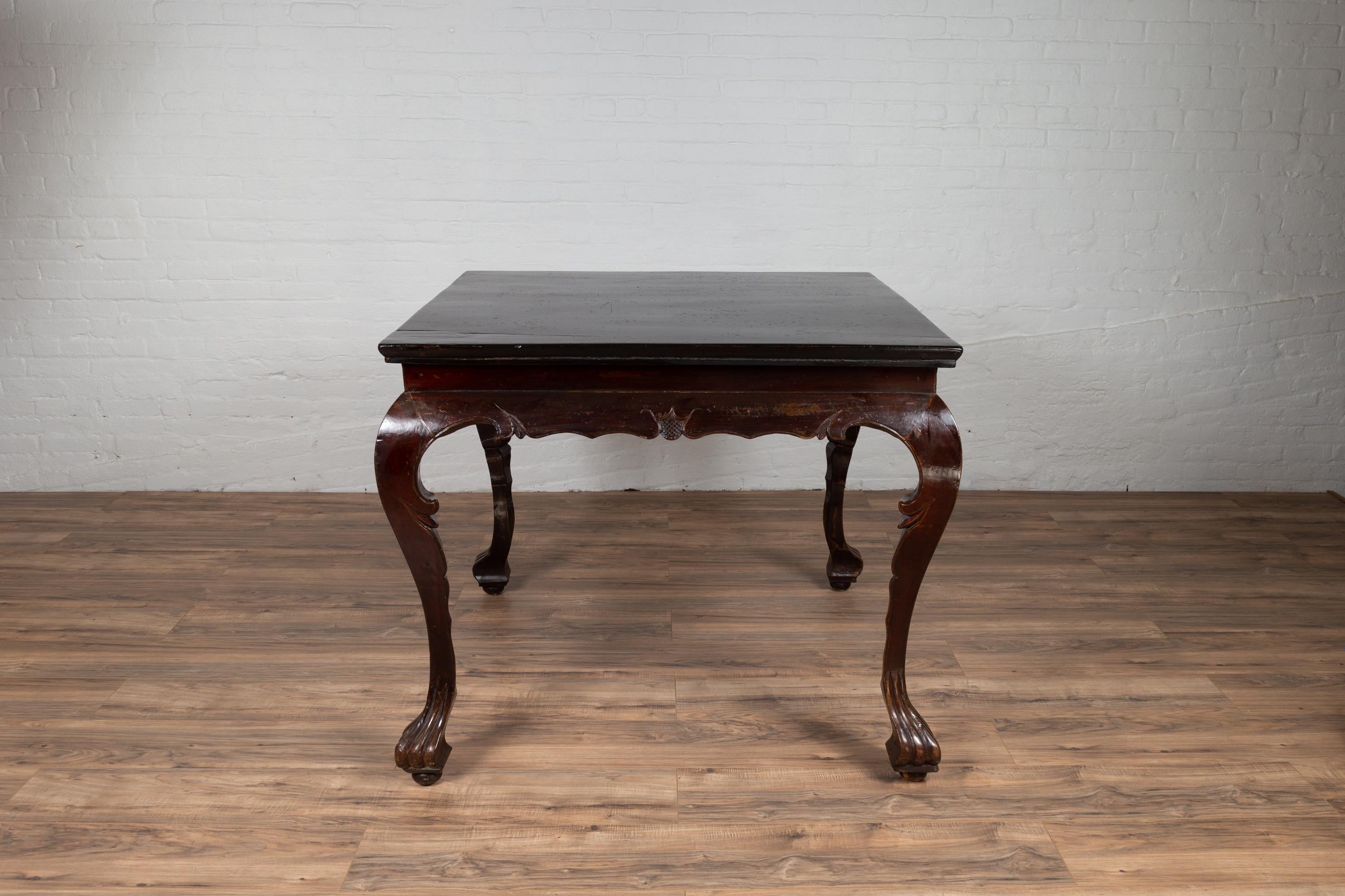 Chinese Antique Center Hall Table with Black Lacquered Top and Cabriole Legs For Sale 7