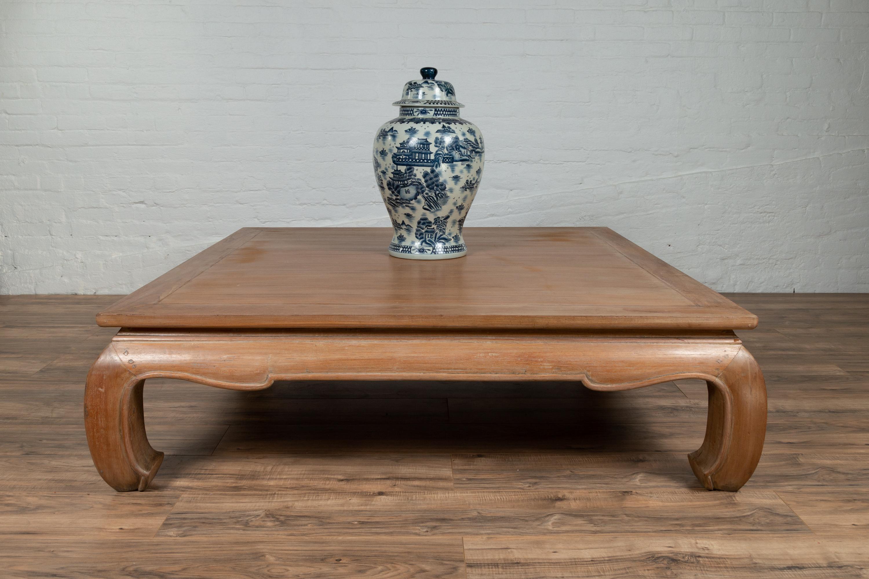 chinese floor table