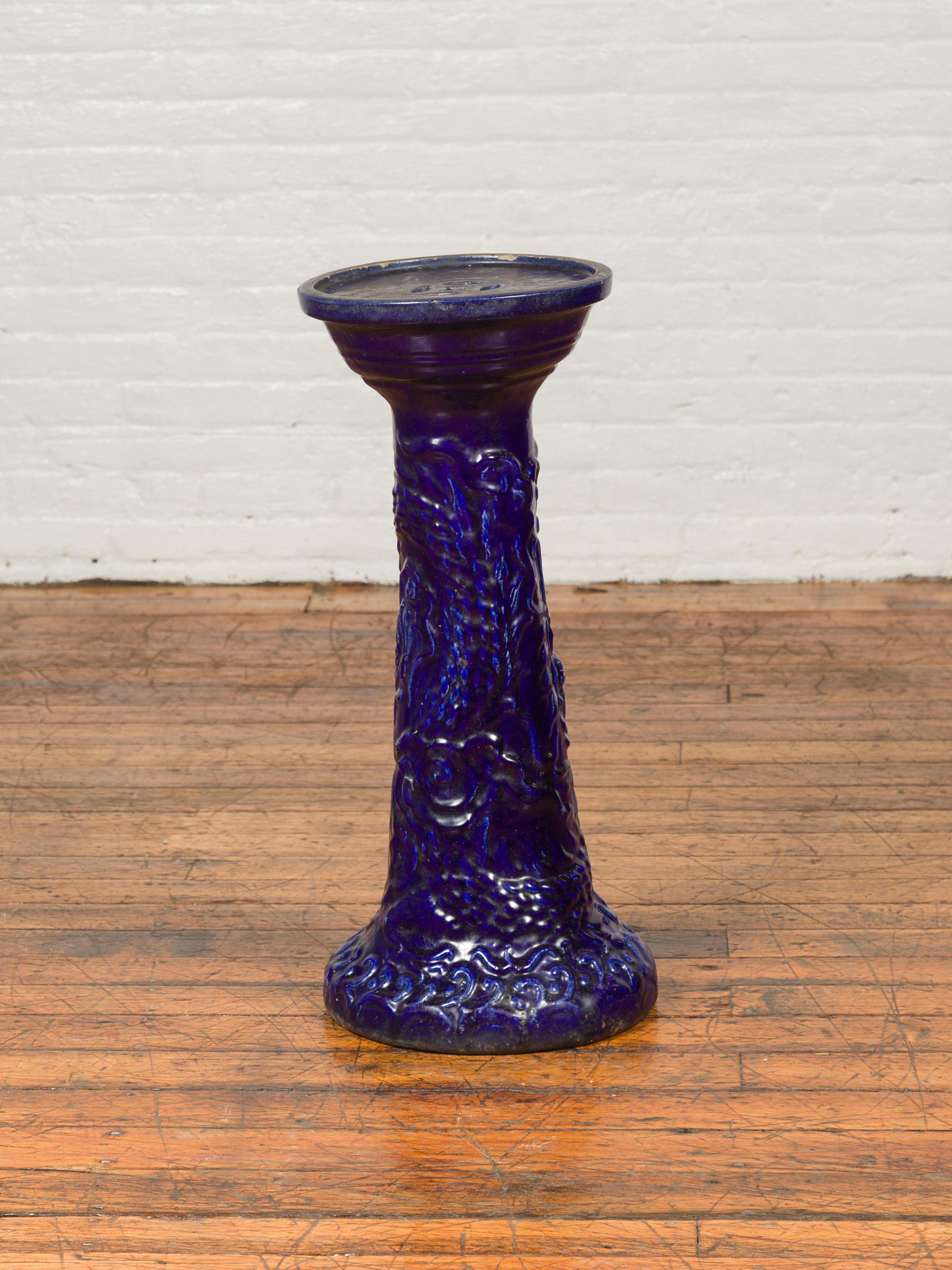 Chinese Antique Dark Blue Glazed Artisan Pedestal Stand with Scrolling Effects In Good Condition In Yonkers, NY