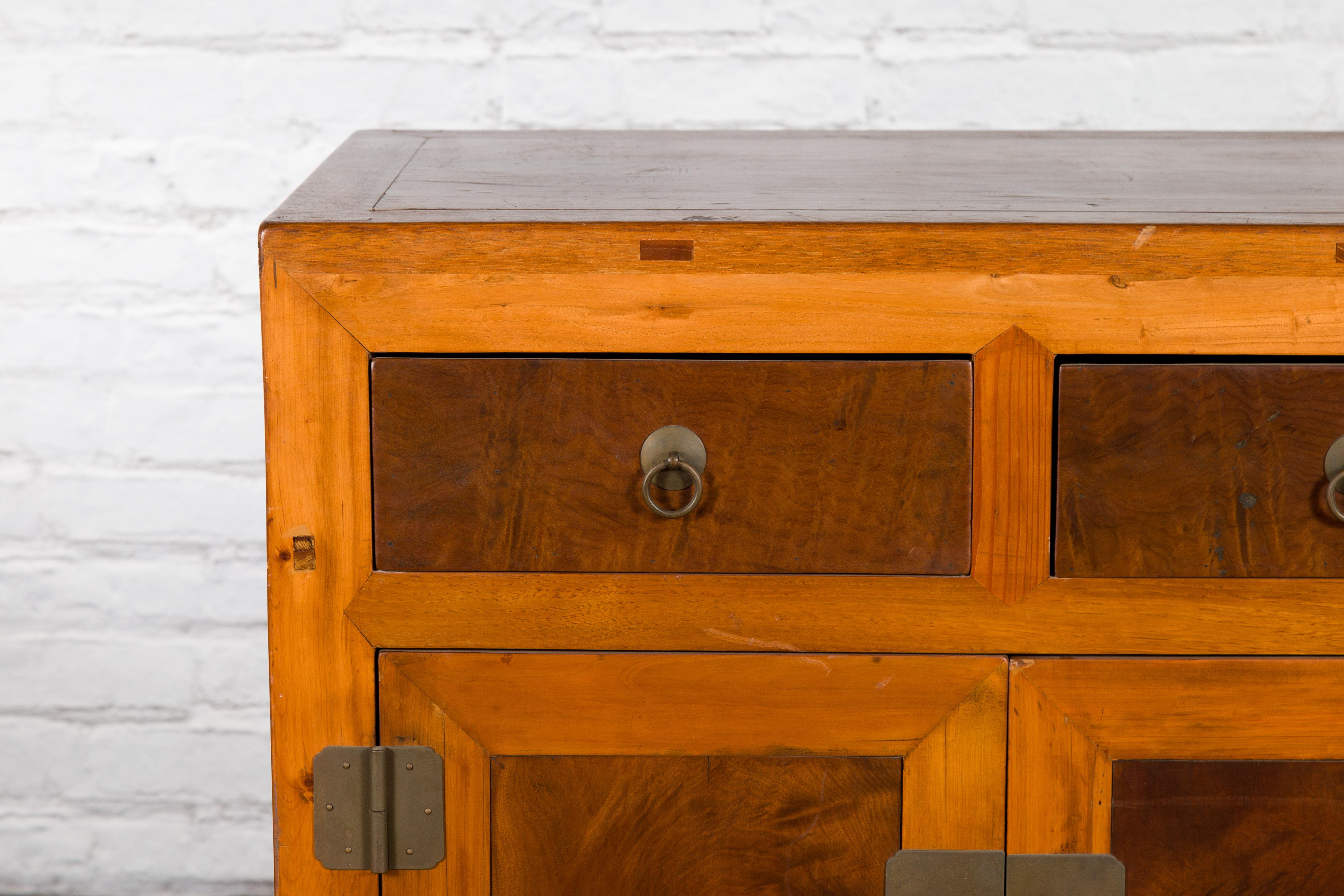 Chinese Antique Elm and Burlwood Two-Toned Side Cabinet with Doors and Drawers For Sale 1