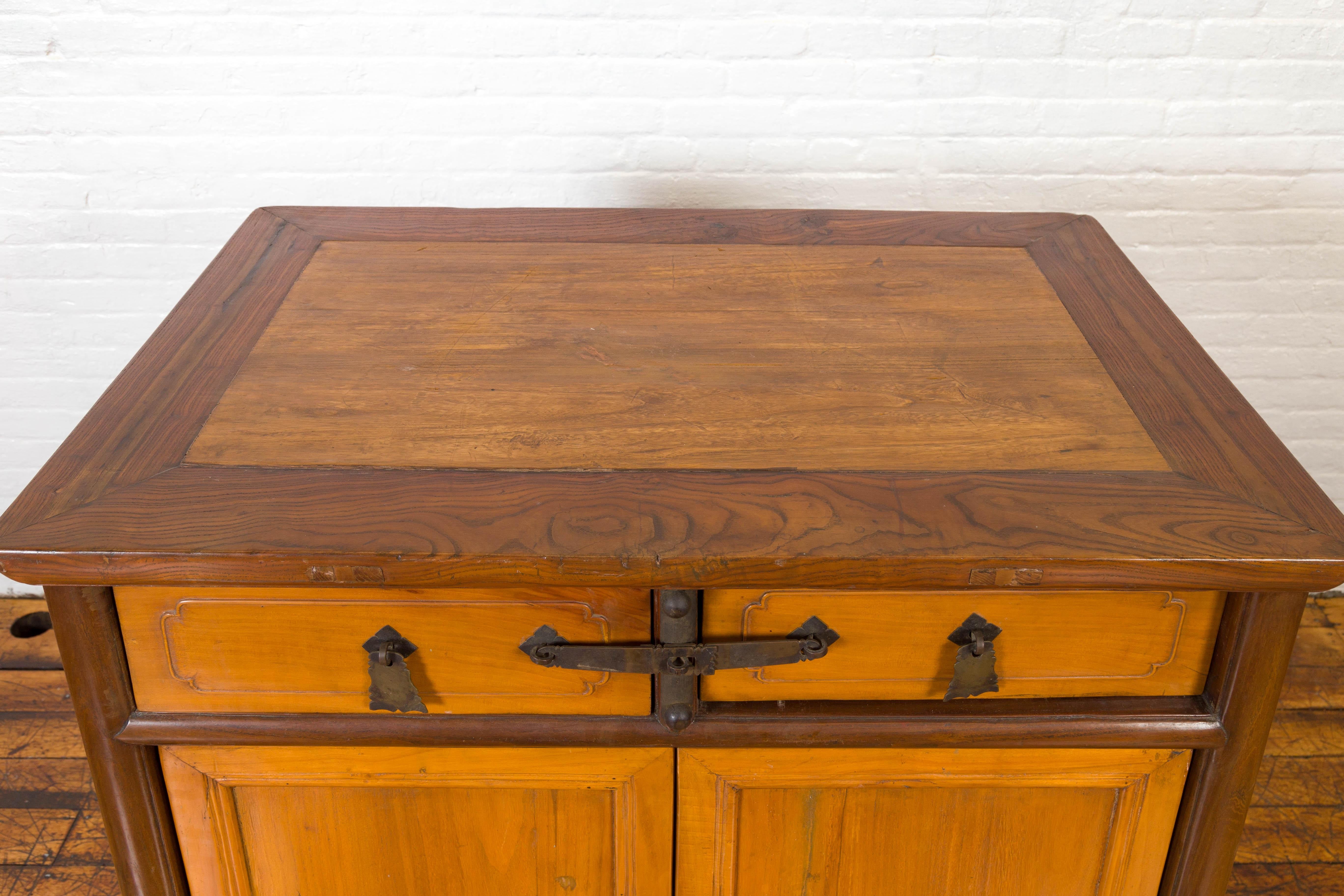 Chinese Antique Elm Two-Toned Cabinet with Cut Bronze Hardware and Yellow Patina For Sale 6