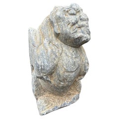 Ancienne sculpture chinoise sculptée à la main - Mythique ailé  Sculpture gardienne