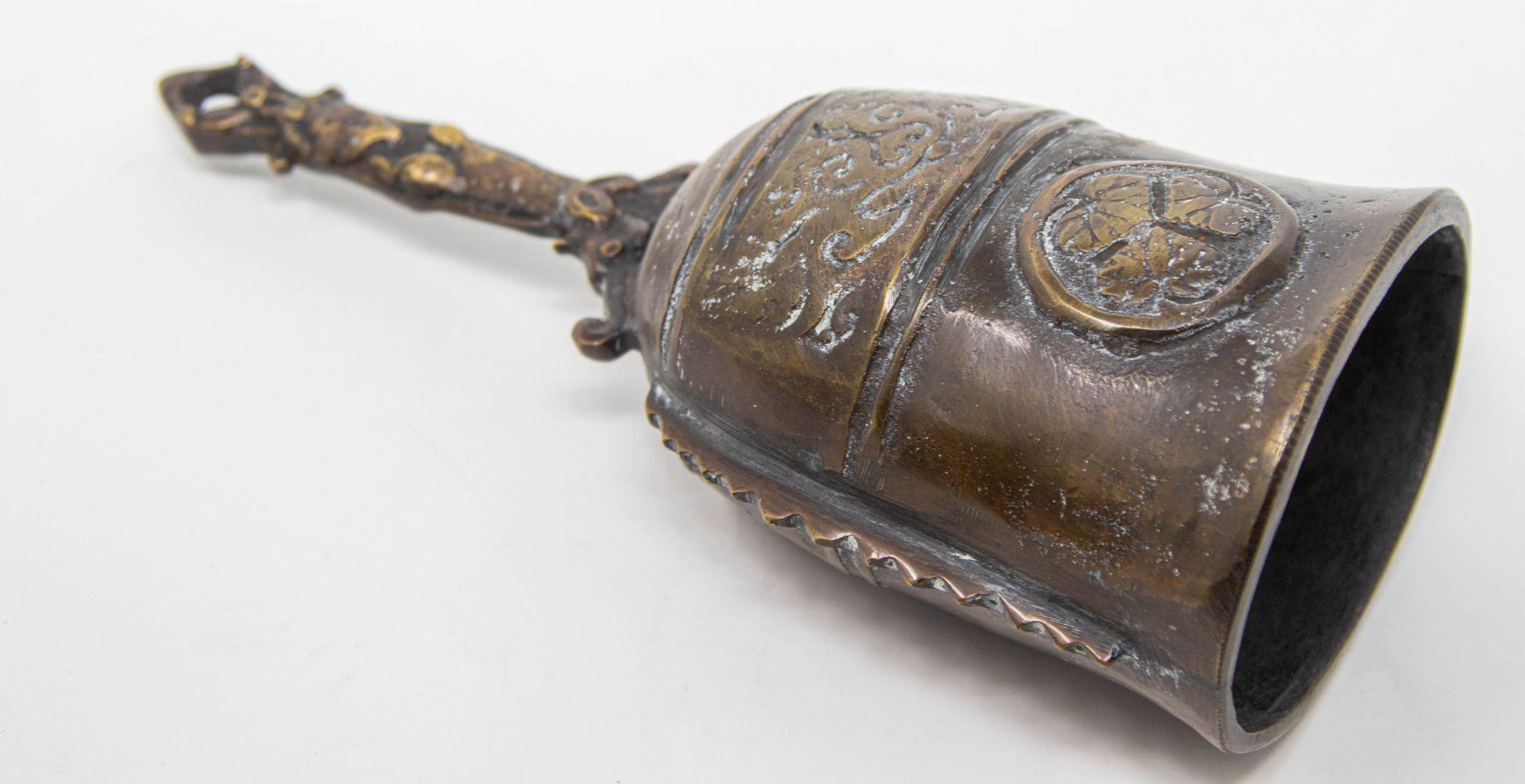 Chinese Antique Handbell Cast Bronze Buddhist Meditation Prayer Ghanta Bell 6