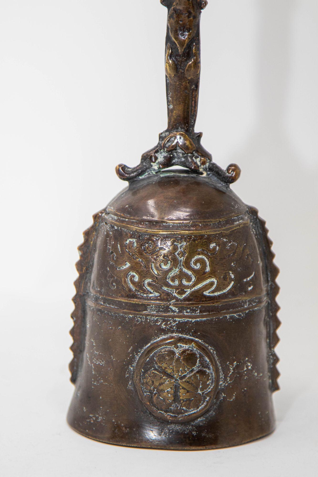 Chinese Antique Handbell Cast Bronze Buddhist Meditation Prayer Ghanta Bell 1