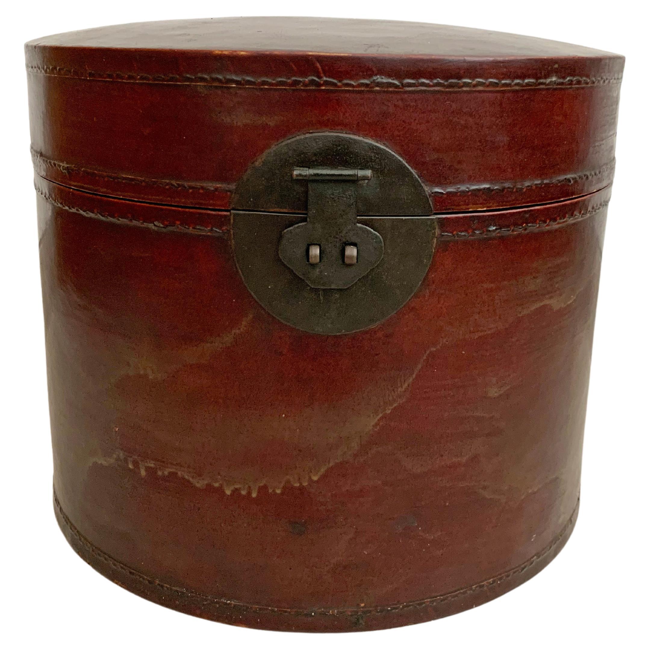 Chinese Antique Lacquered Hat Box, Qing Dynasty