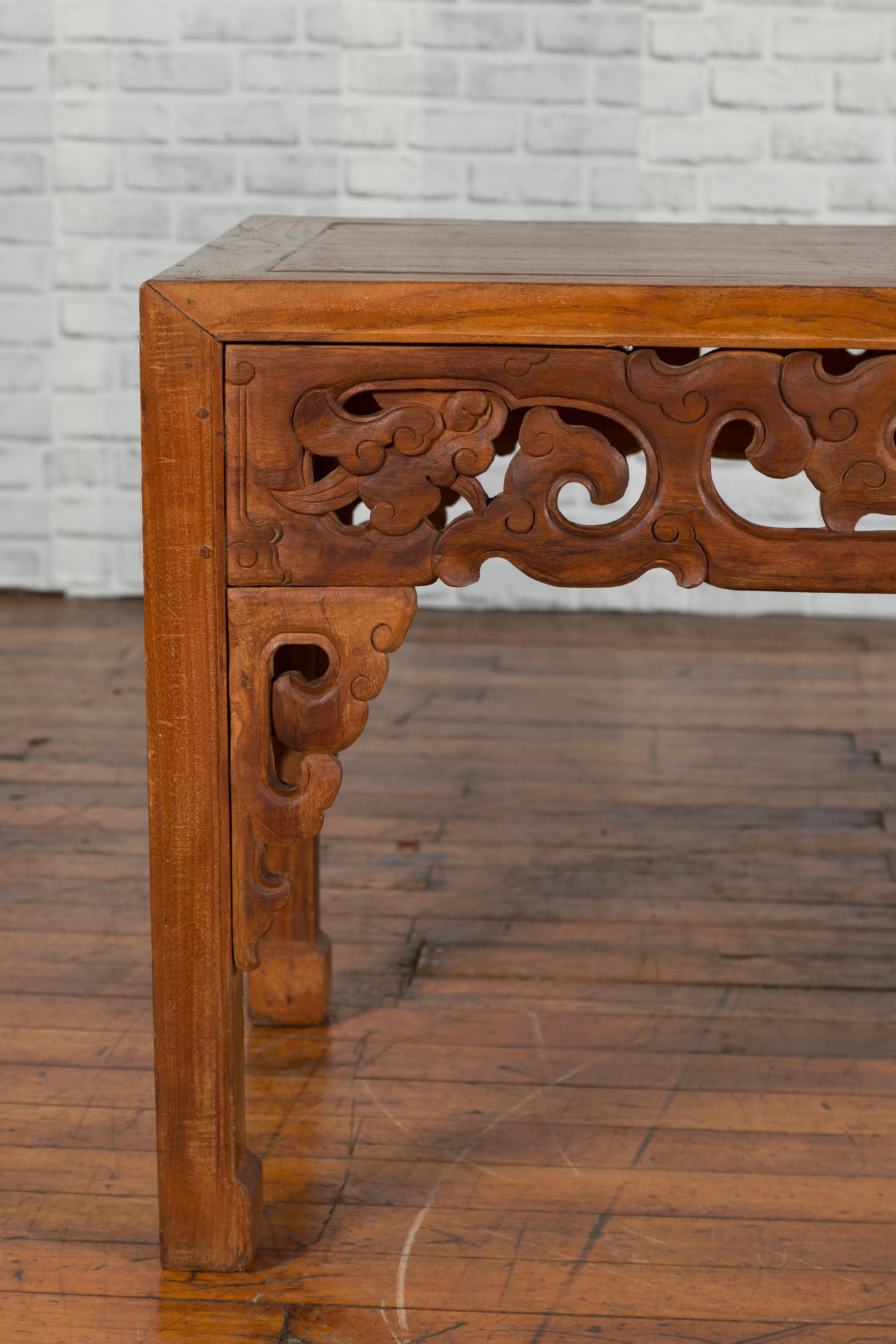 Chinese Antique Low Side Table with Cloud-Carved Apron and Horsehoof Feet In Good Condition For Sale In Yonkers, NY