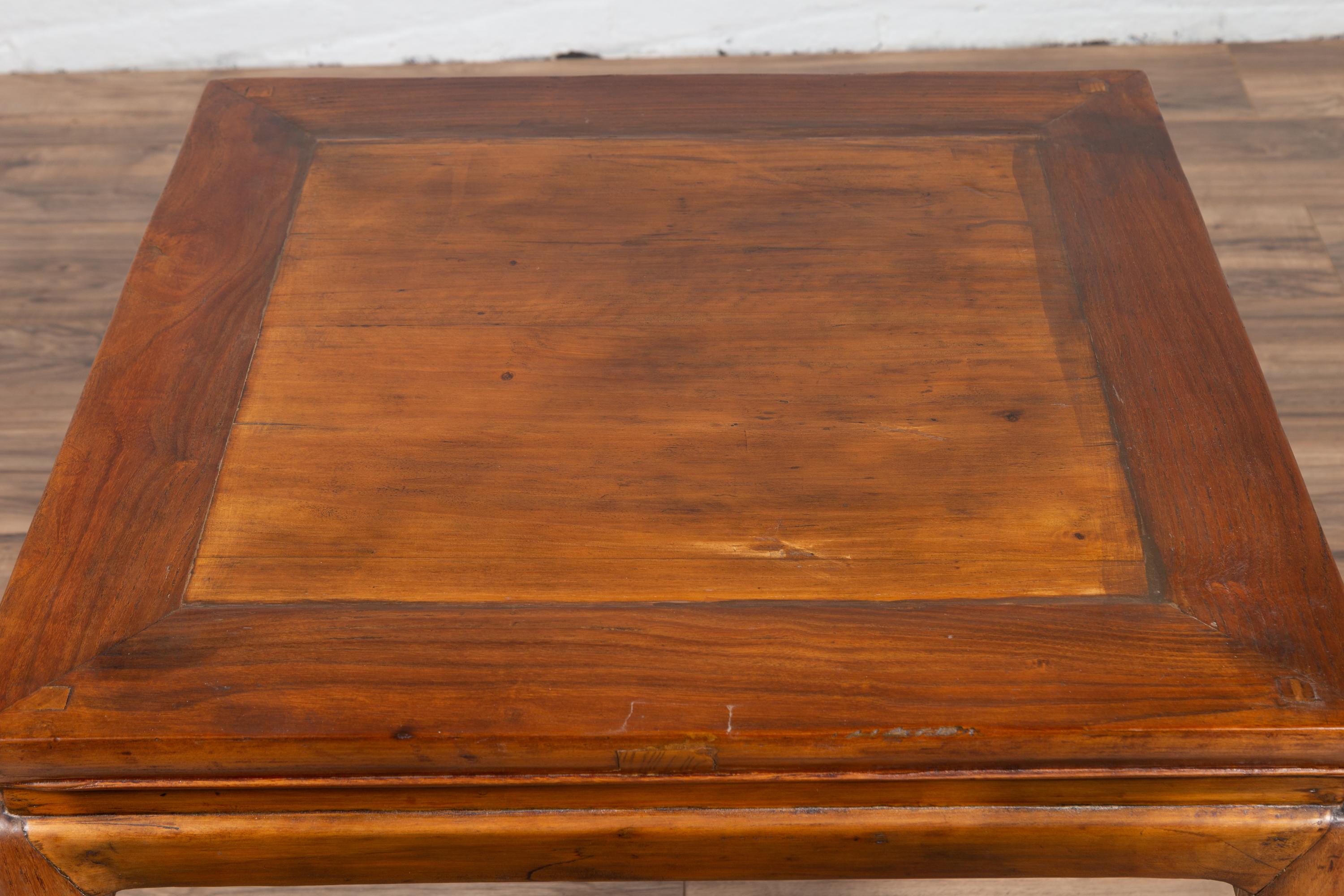 Chinese Antique Ming Dynasty Style Elmwood Side Table with Humpback Stretchers In Good Condition In Yonkers, NY