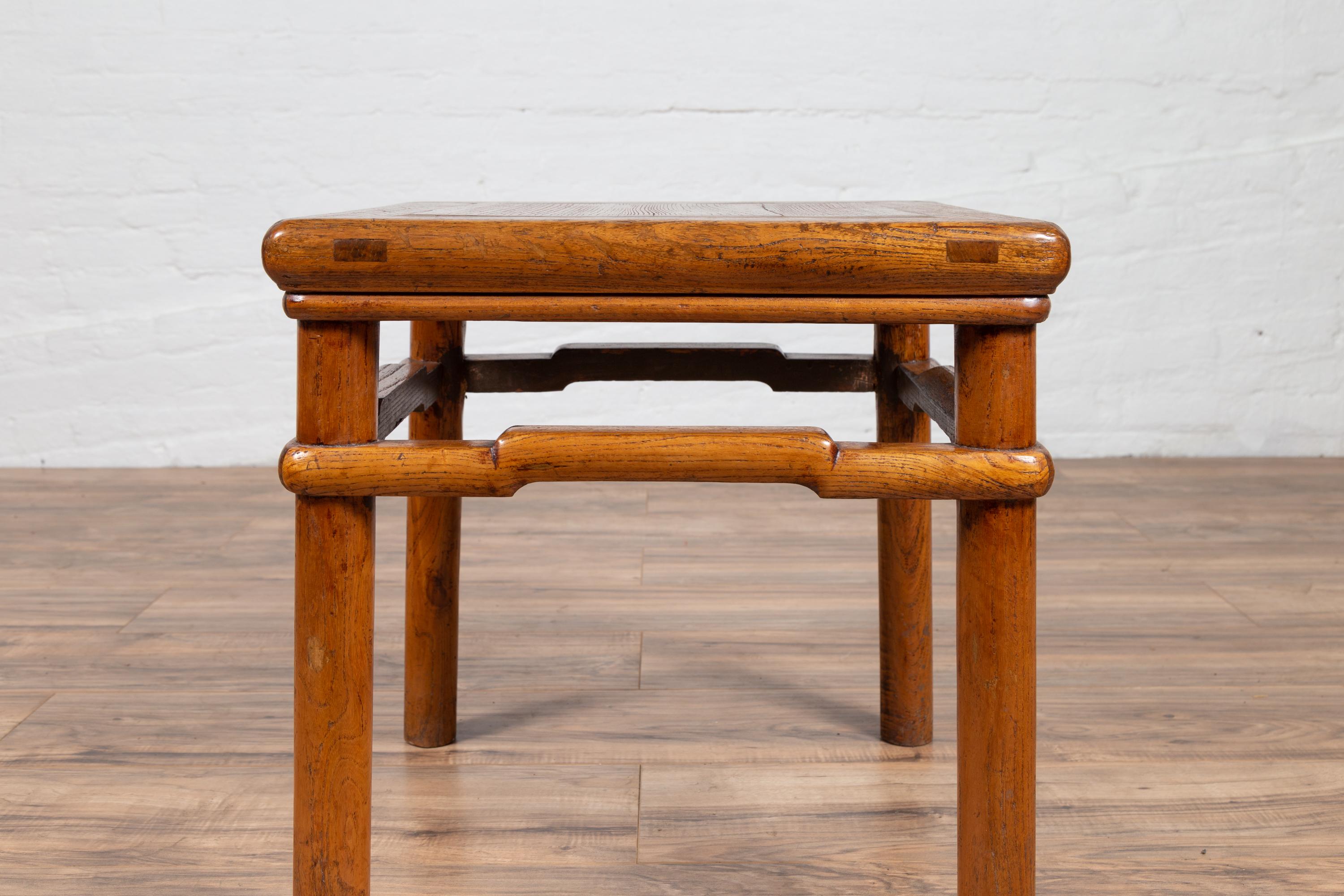 20th Century Chinese Antique Ming Style Natural Wood Side Table with Humpback Stretcher For Sale